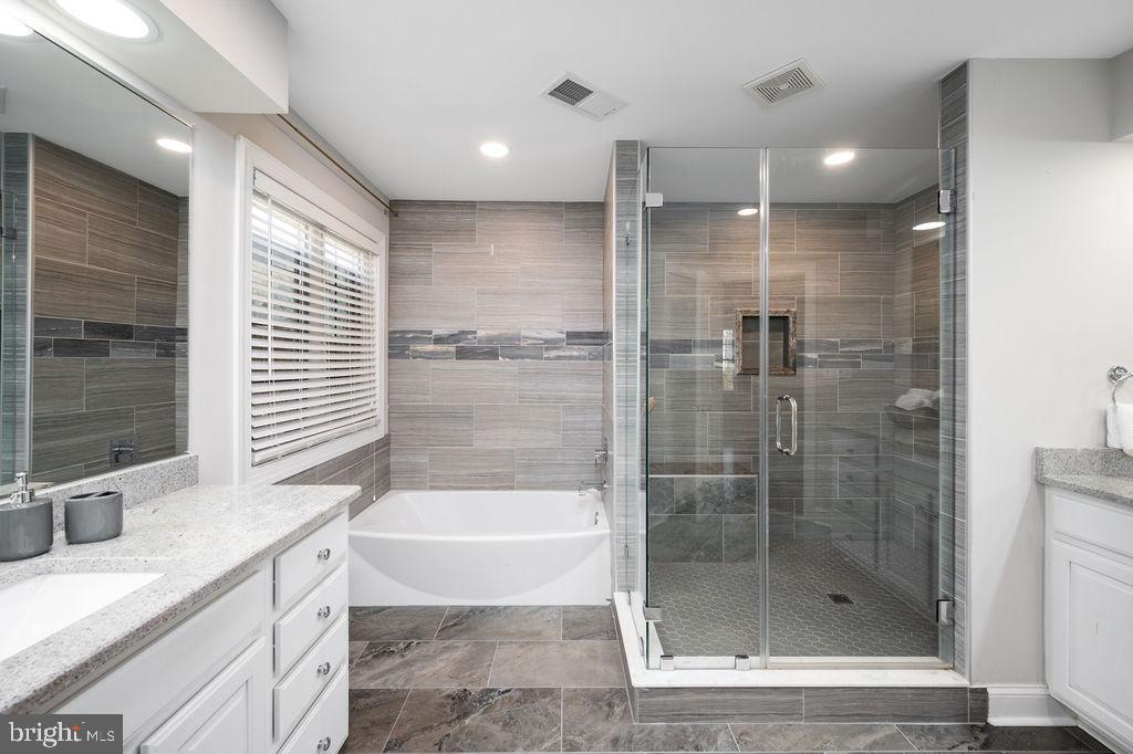 POWELLS LANDING - Residential