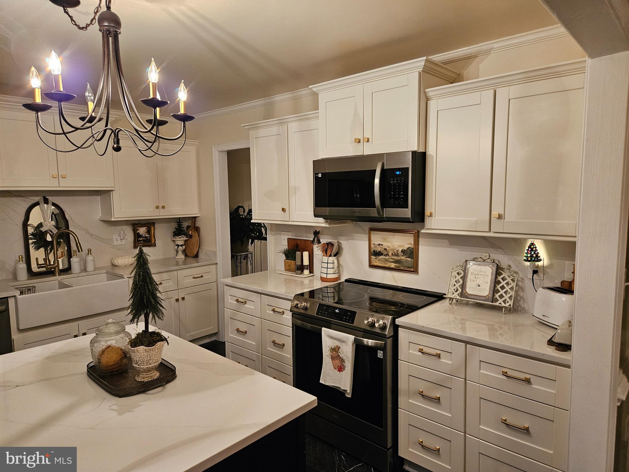 SUTTON - Residential