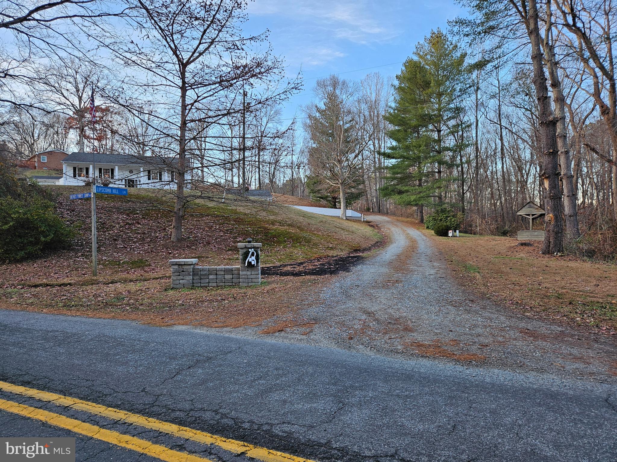 SUTTON - Residential