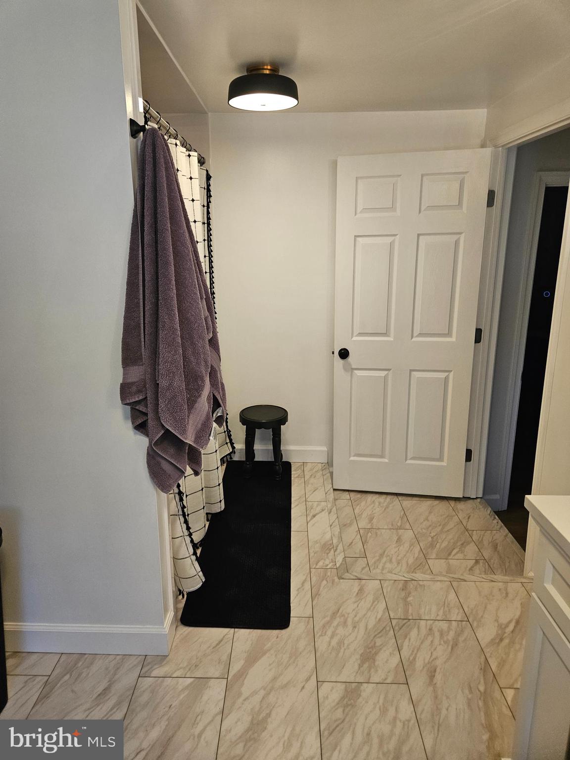 SUTTON - Residential