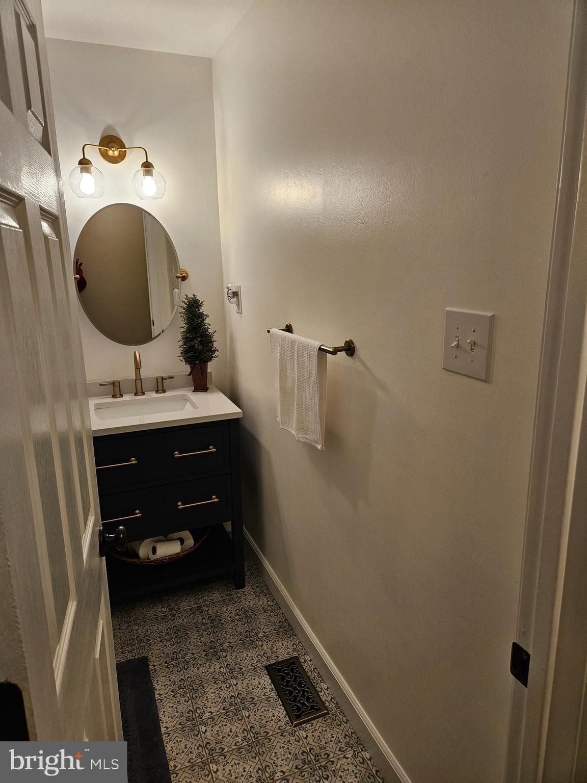 SUTTON - Residential