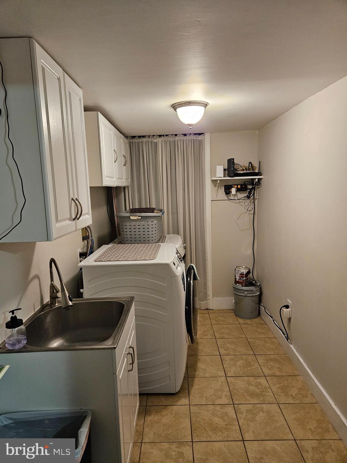 SUTTON - Residential