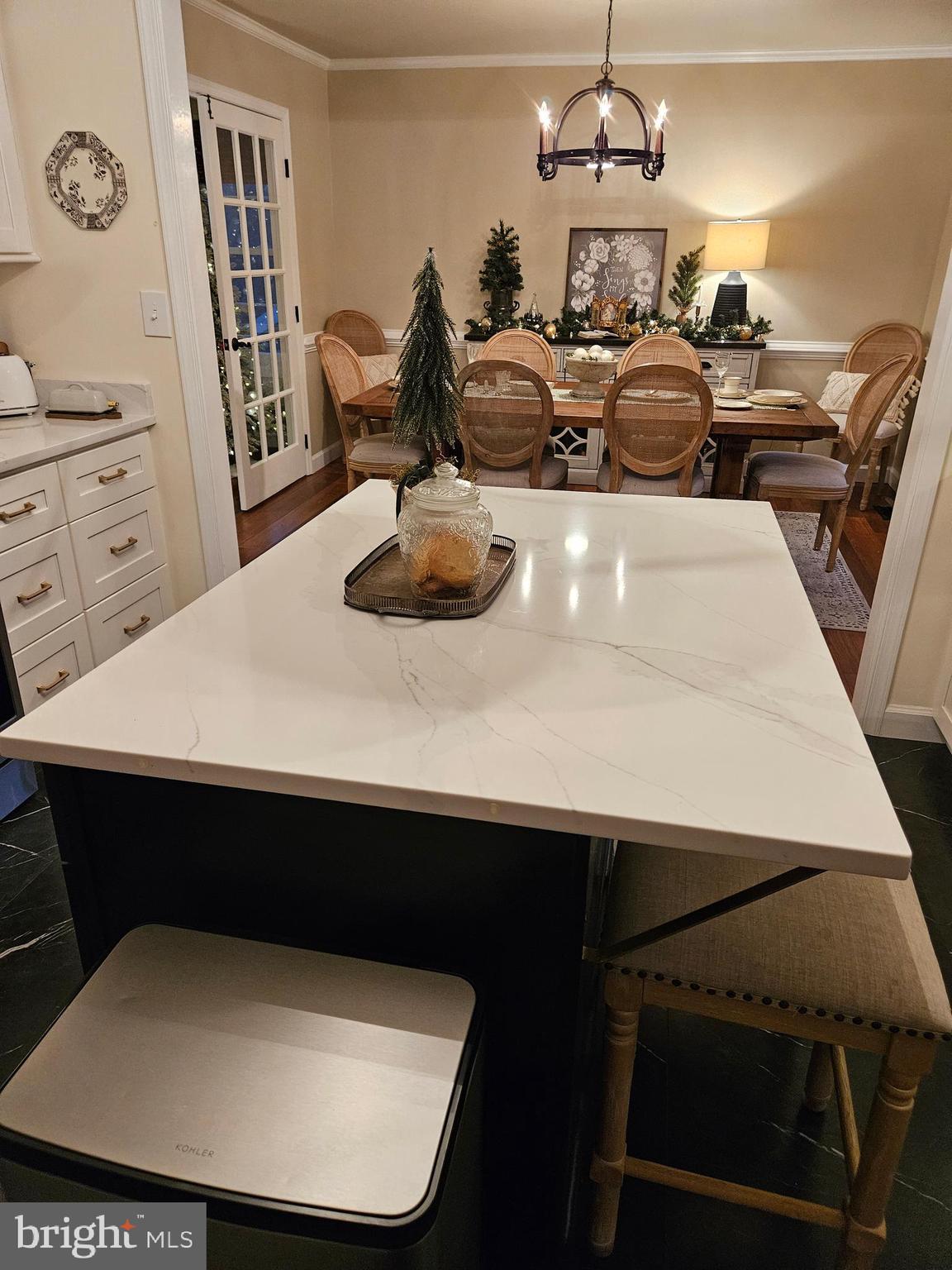 SUTTON - Residential