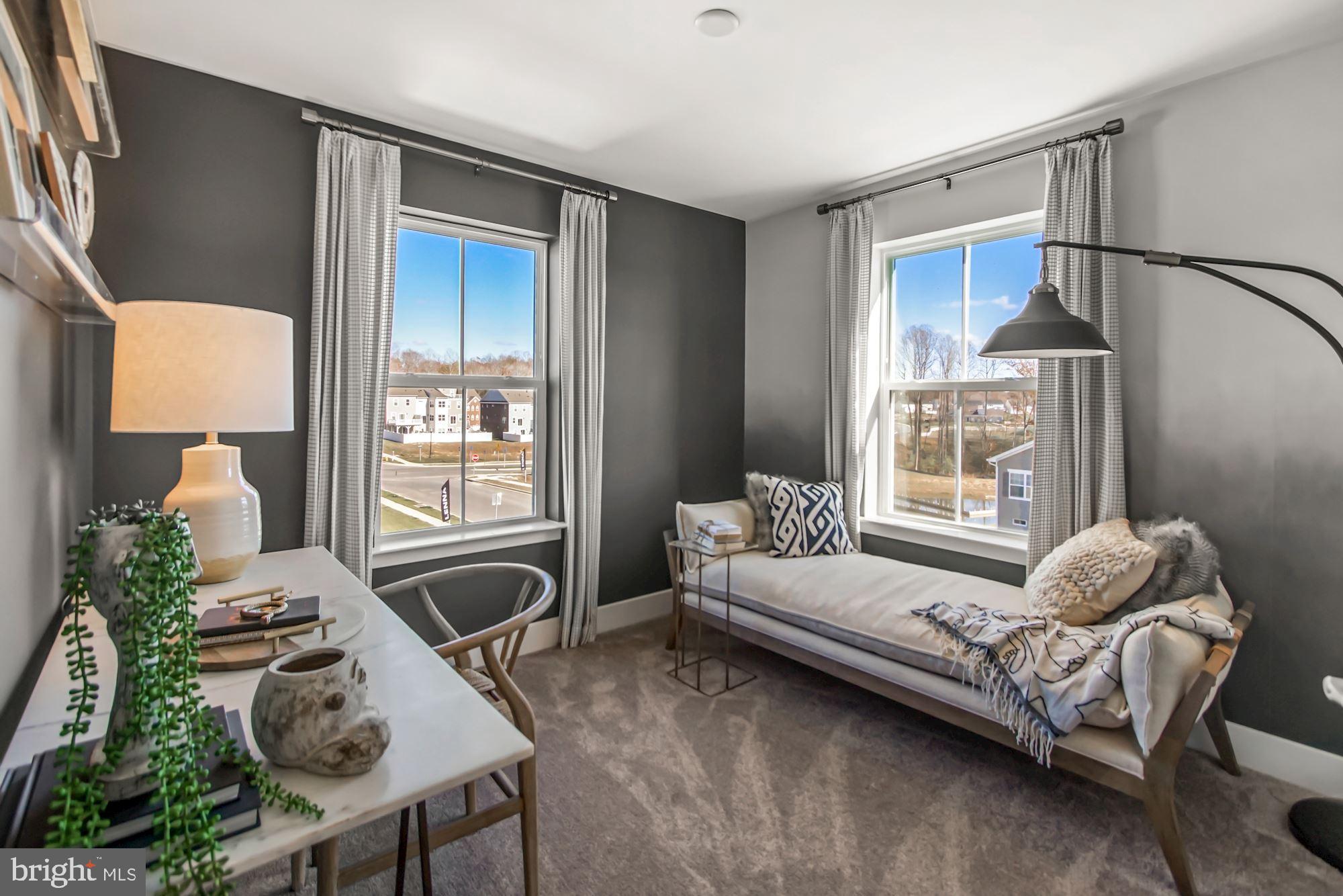 ST. CHARLES - Residential