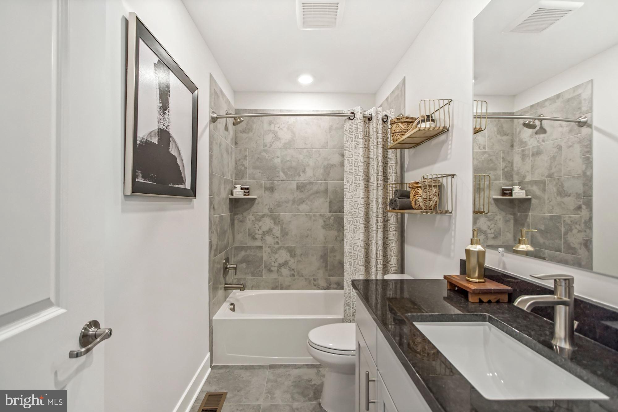 ST. CHARLES - Residential