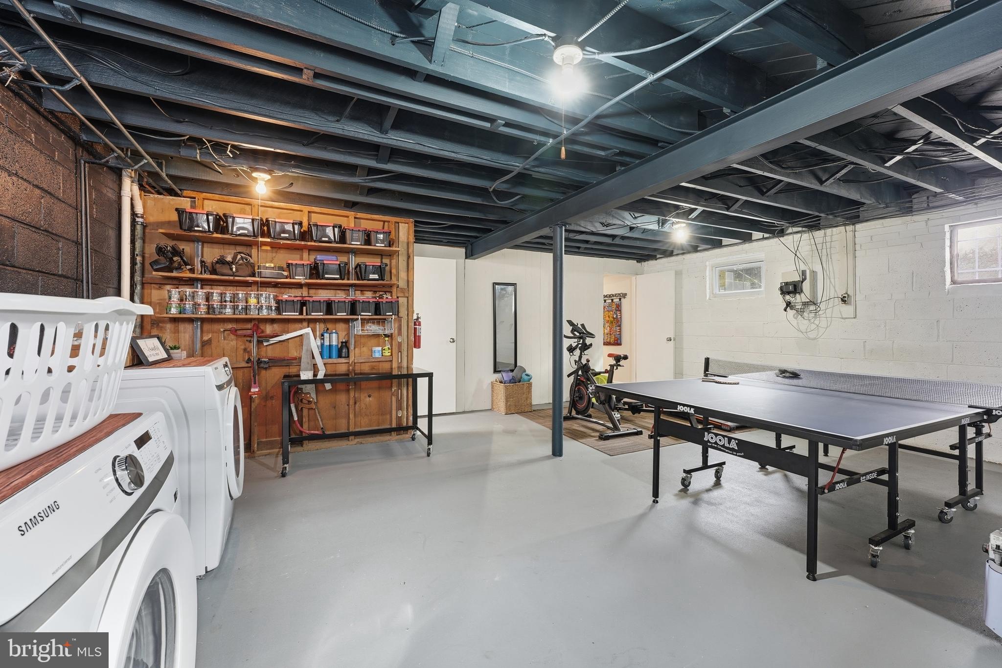 HIGHLAND VIEW - Residential