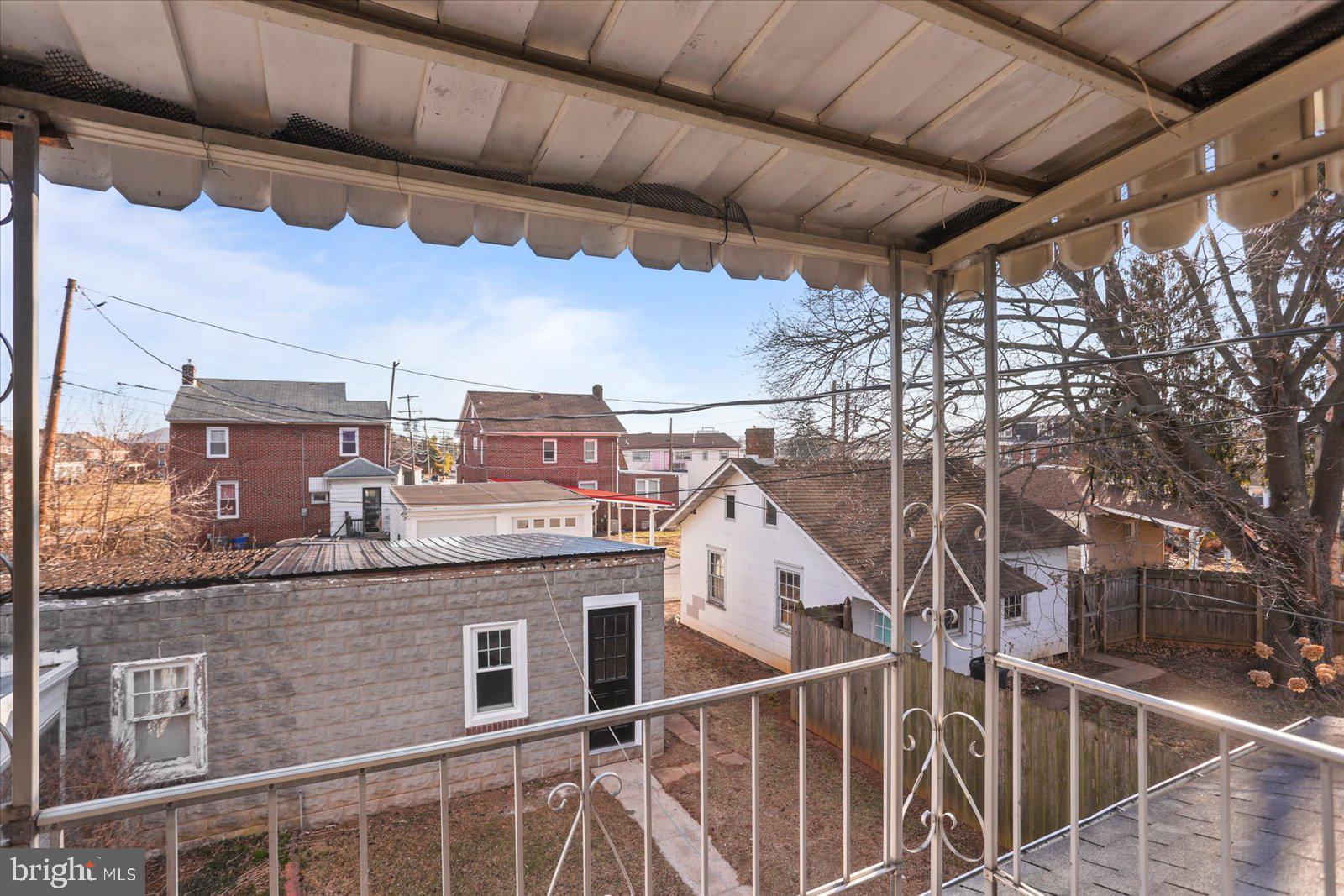 WEST MANCHESTER - Residential