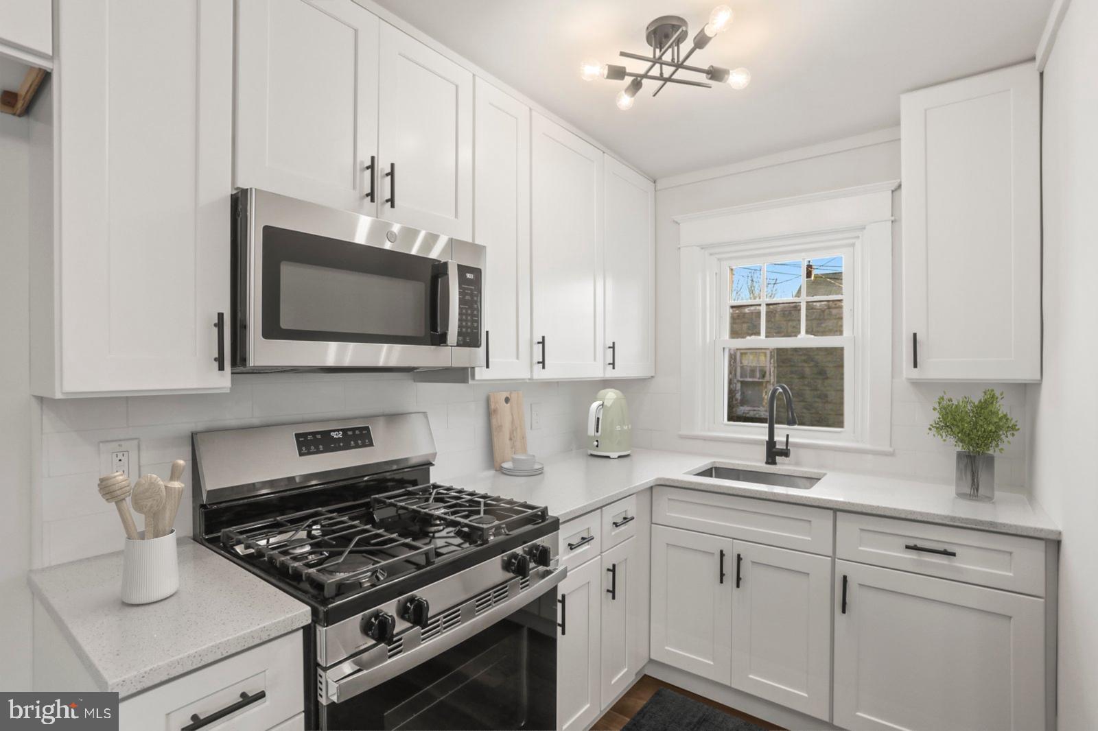 WEST MANCHESTER - Residential