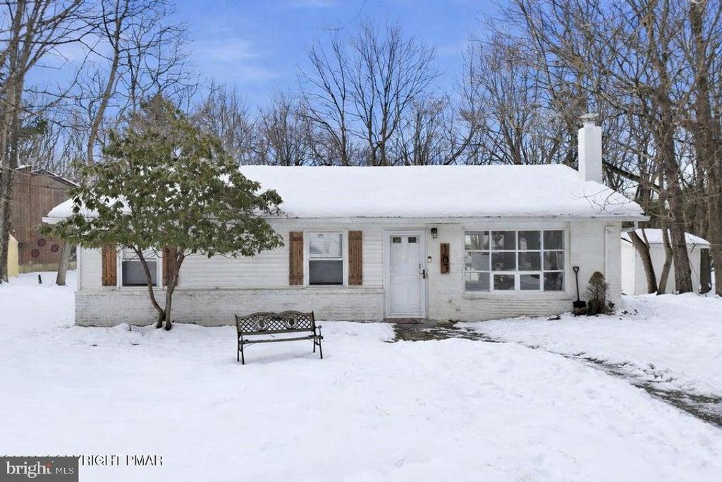 Photo of 183 Crescent Way, ALBRIGHTSVILLE, PA 18210 (MLS # PAMR2005936)