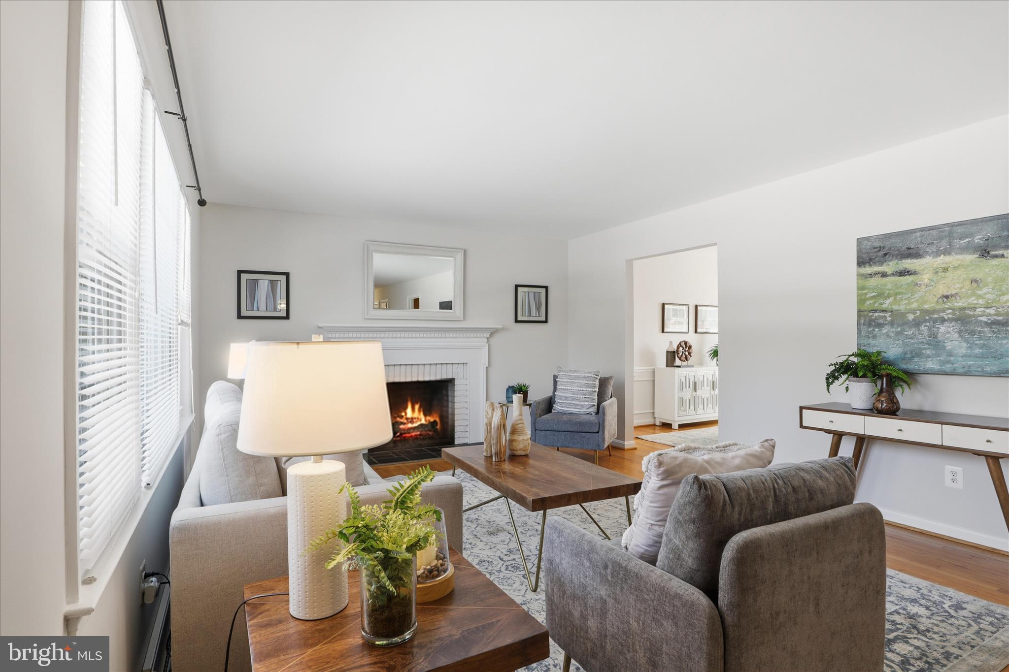 CAMELOT - Residential