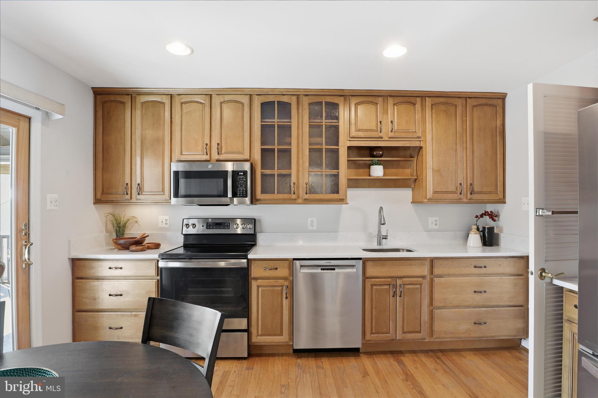 CAMELOT - Residential