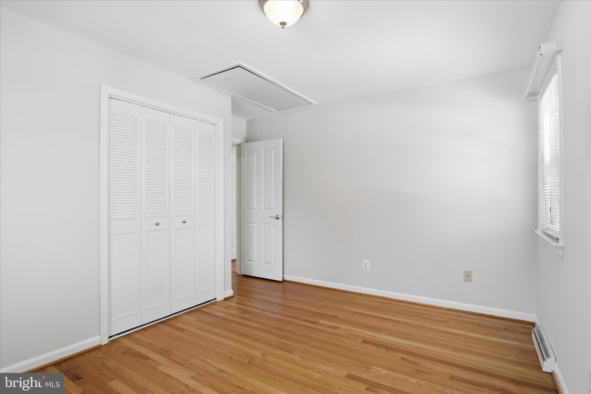 CAMELOT - Residential