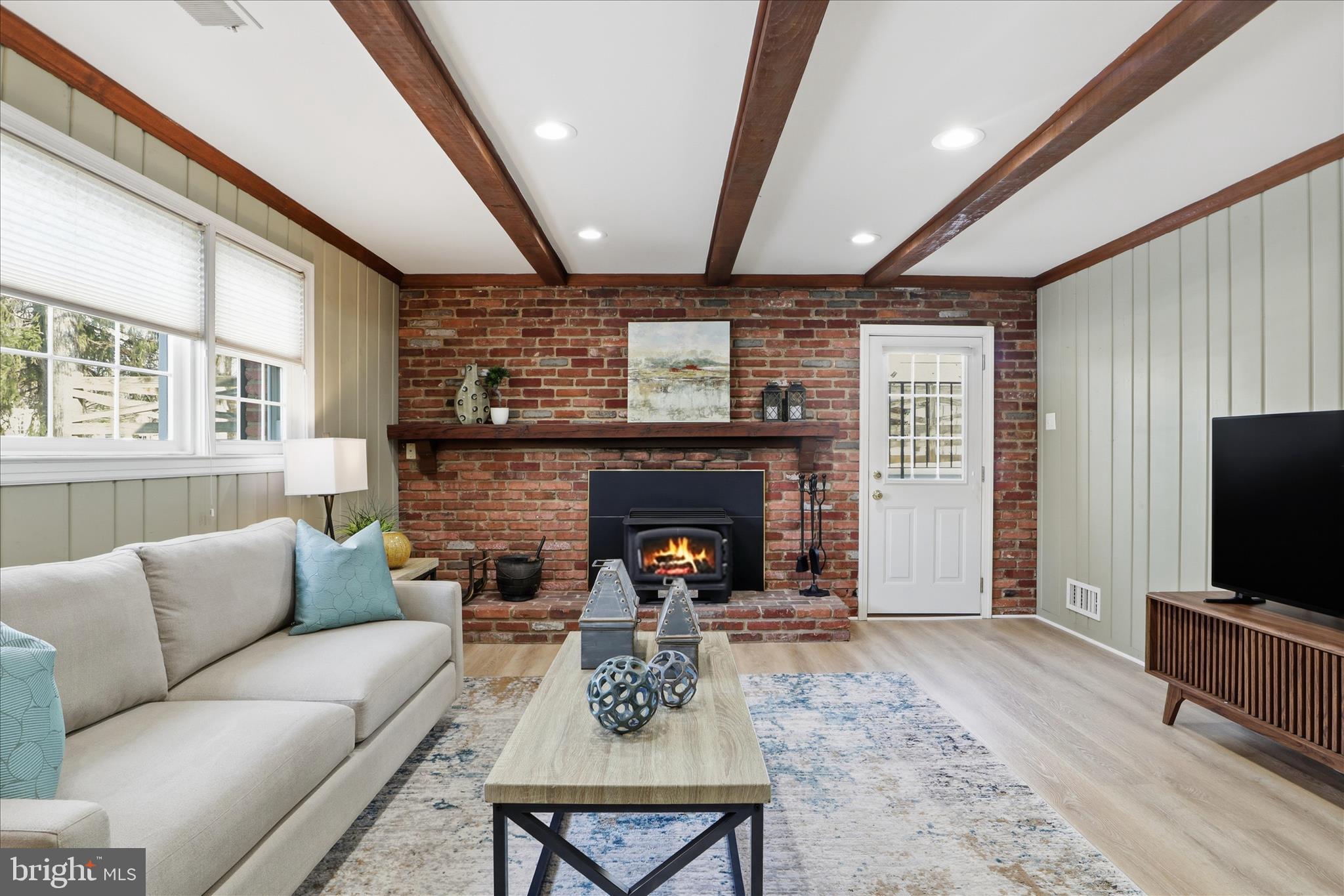 CAMELOT - Residential