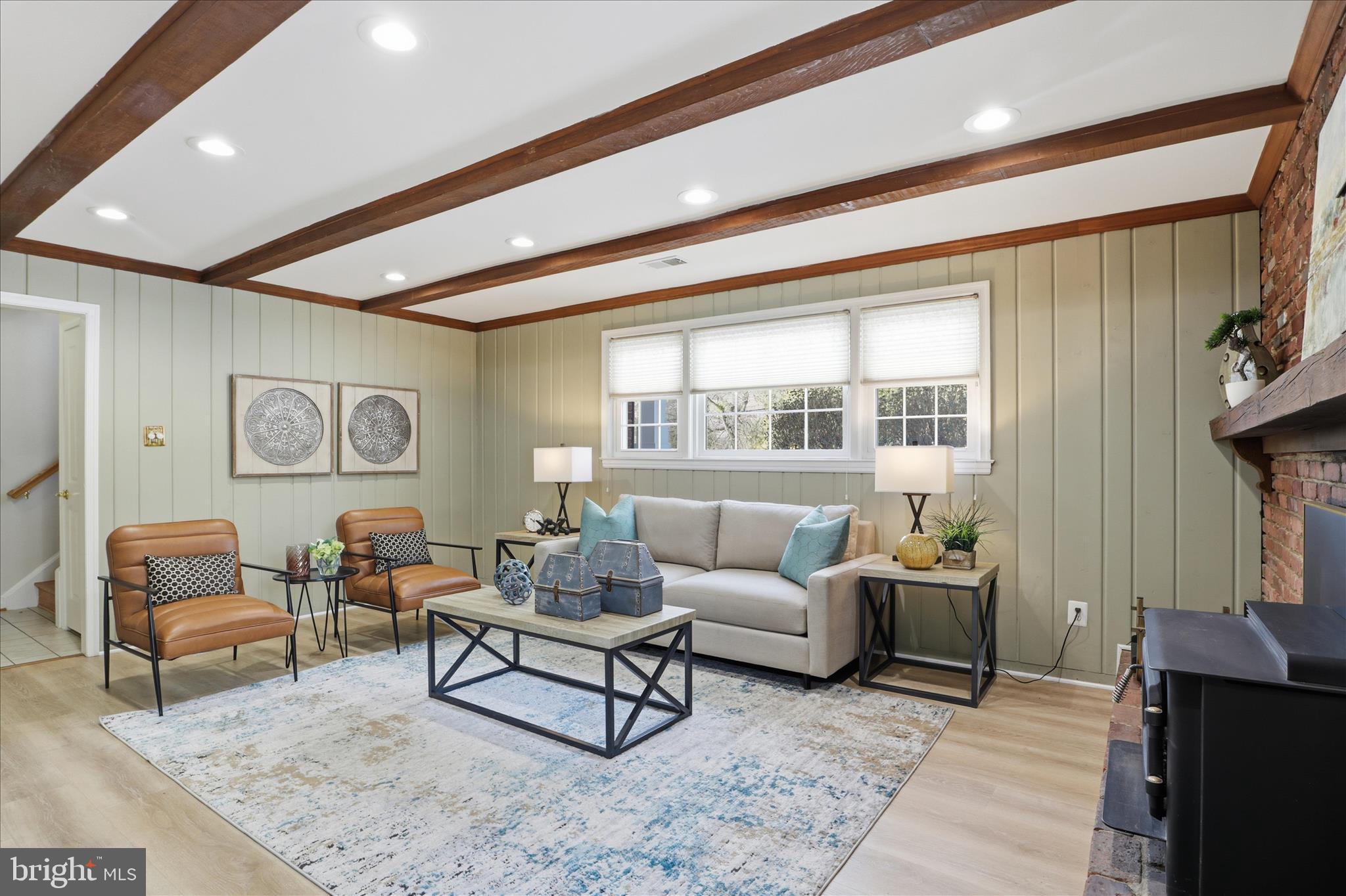 CAMELOT - Residential