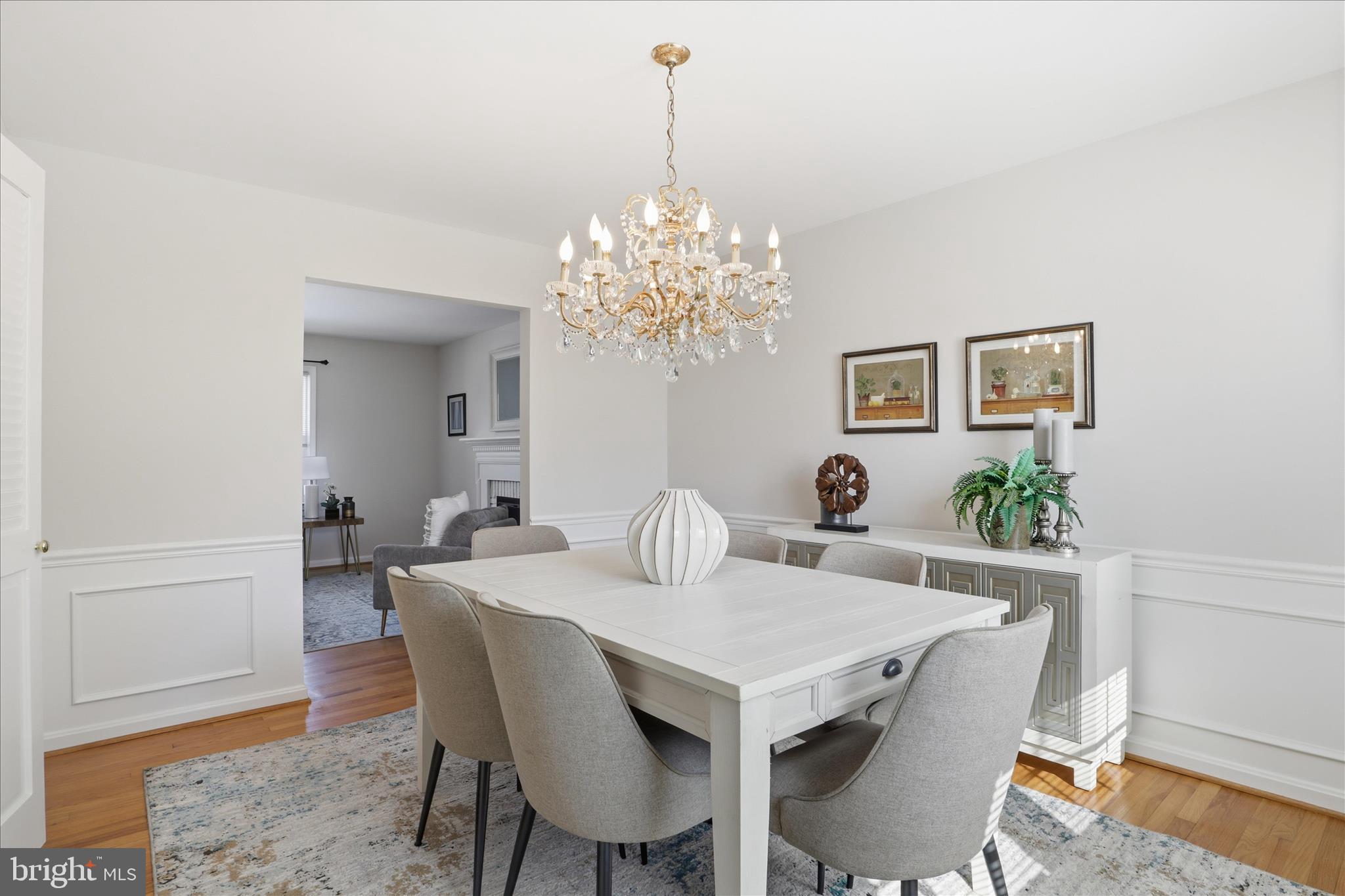 CAMELOT - Residential