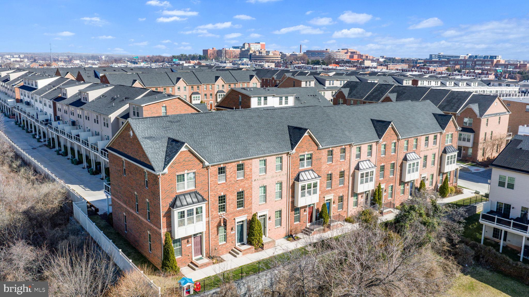 O'DONNELL SQUARE - Residential