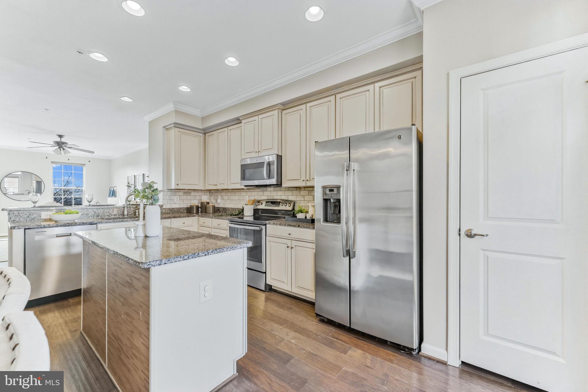 O'DONNELL SQUARE - Residential