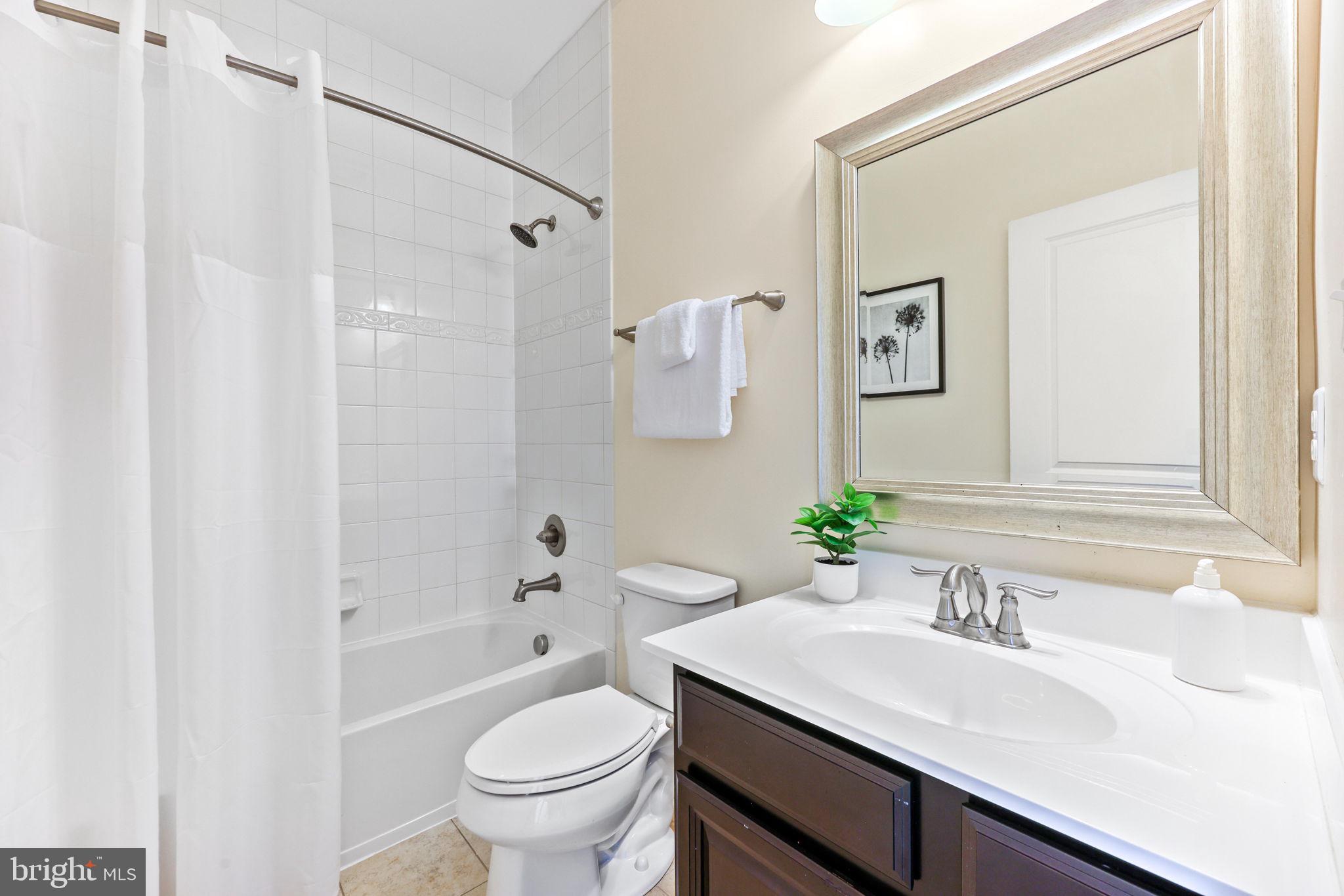 O'DONNELL SQUARE - Residential