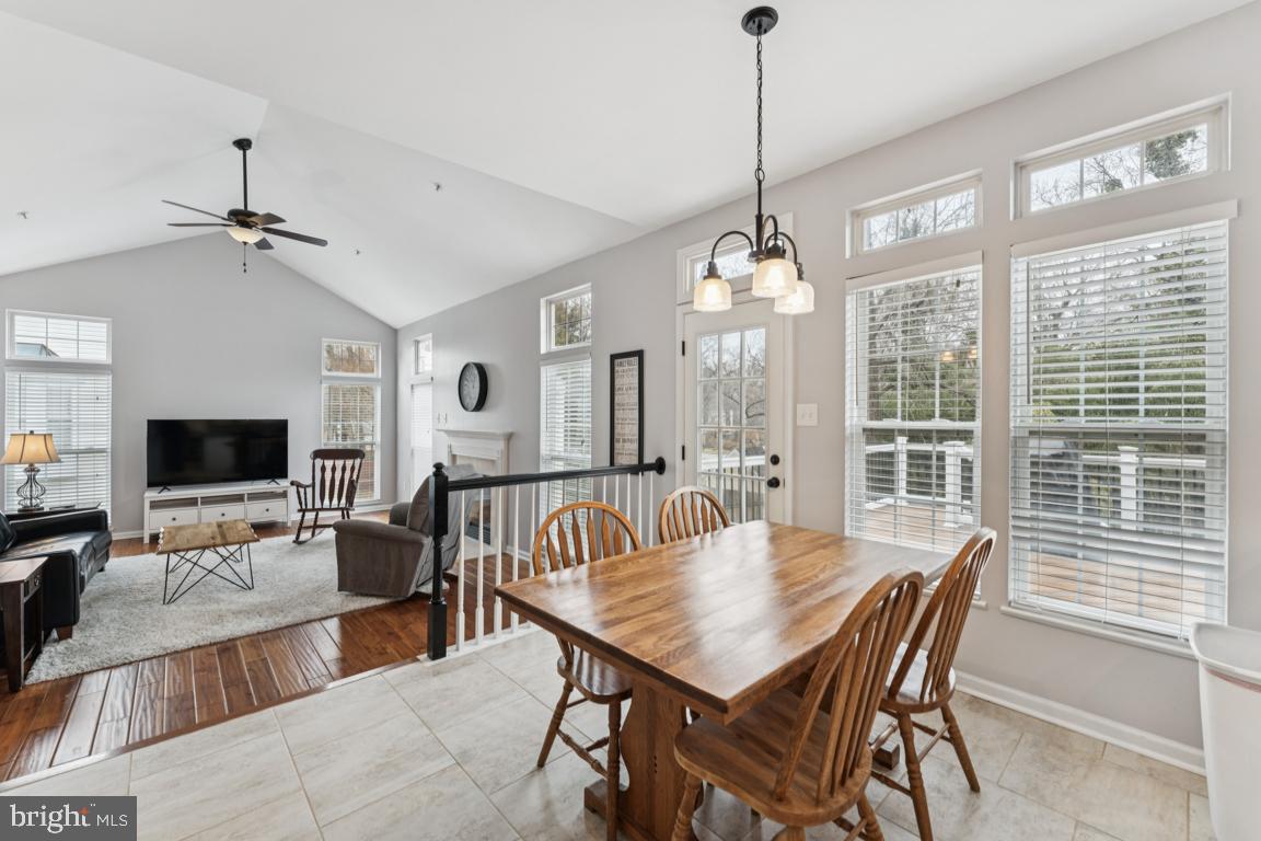 WEST LAUREL ACRES - Residential