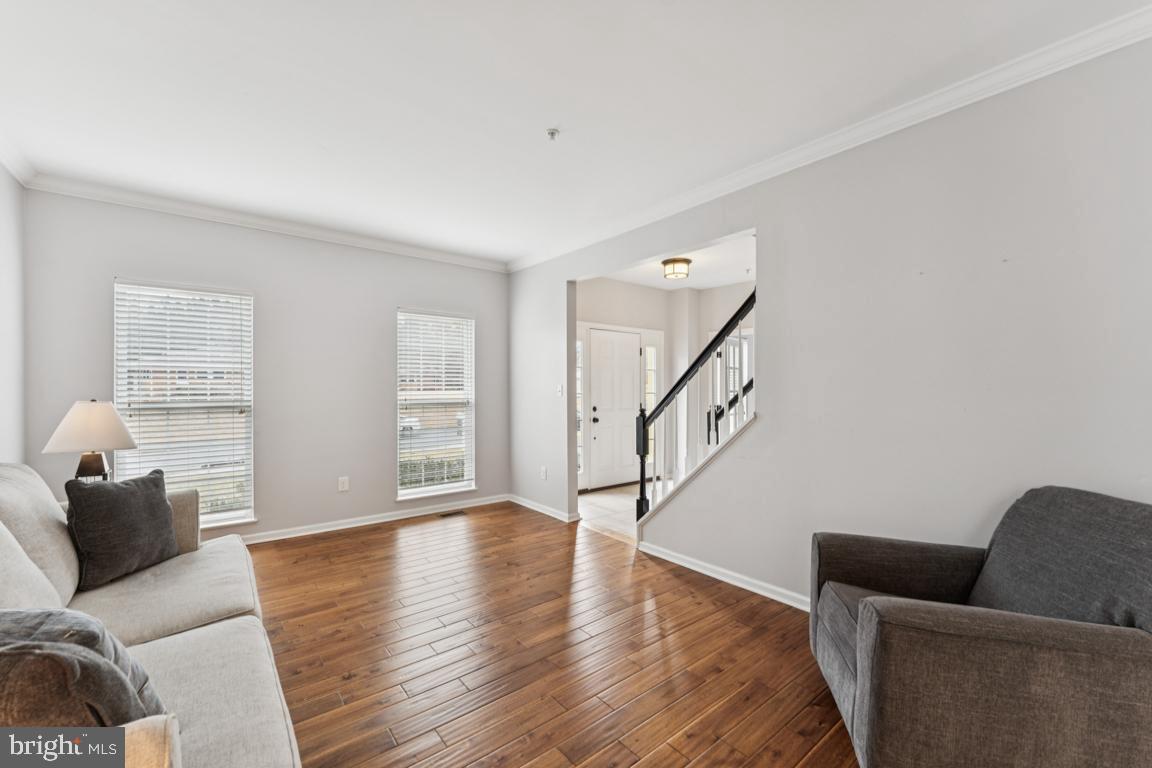 WEST LAUREL ACRES - Residential