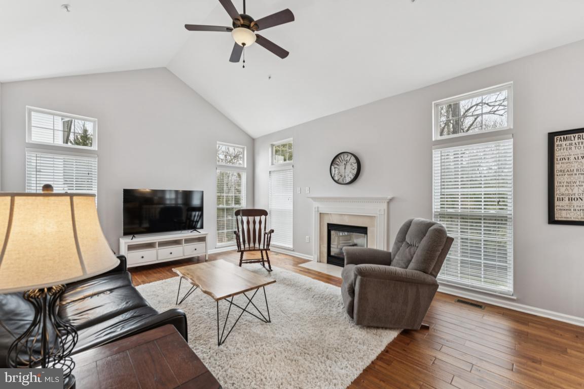 WEST LAUREL ACRES - Residential