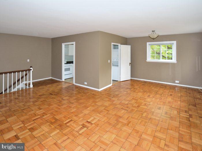 PARKFAIRFAX - Residential Lease