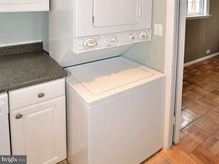 PARKFAIRFAX - Residential Lease