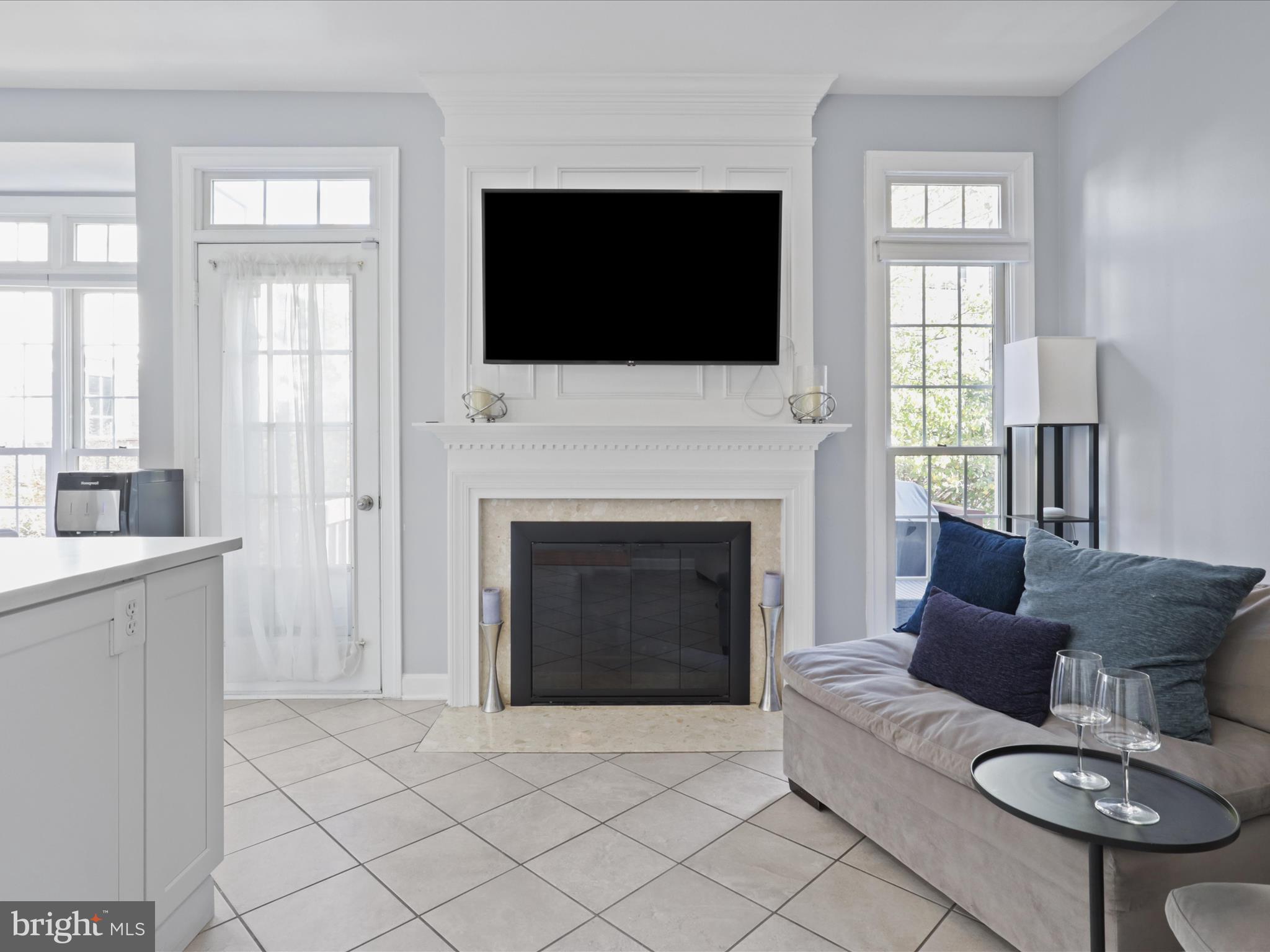 STONEGATE - Residential