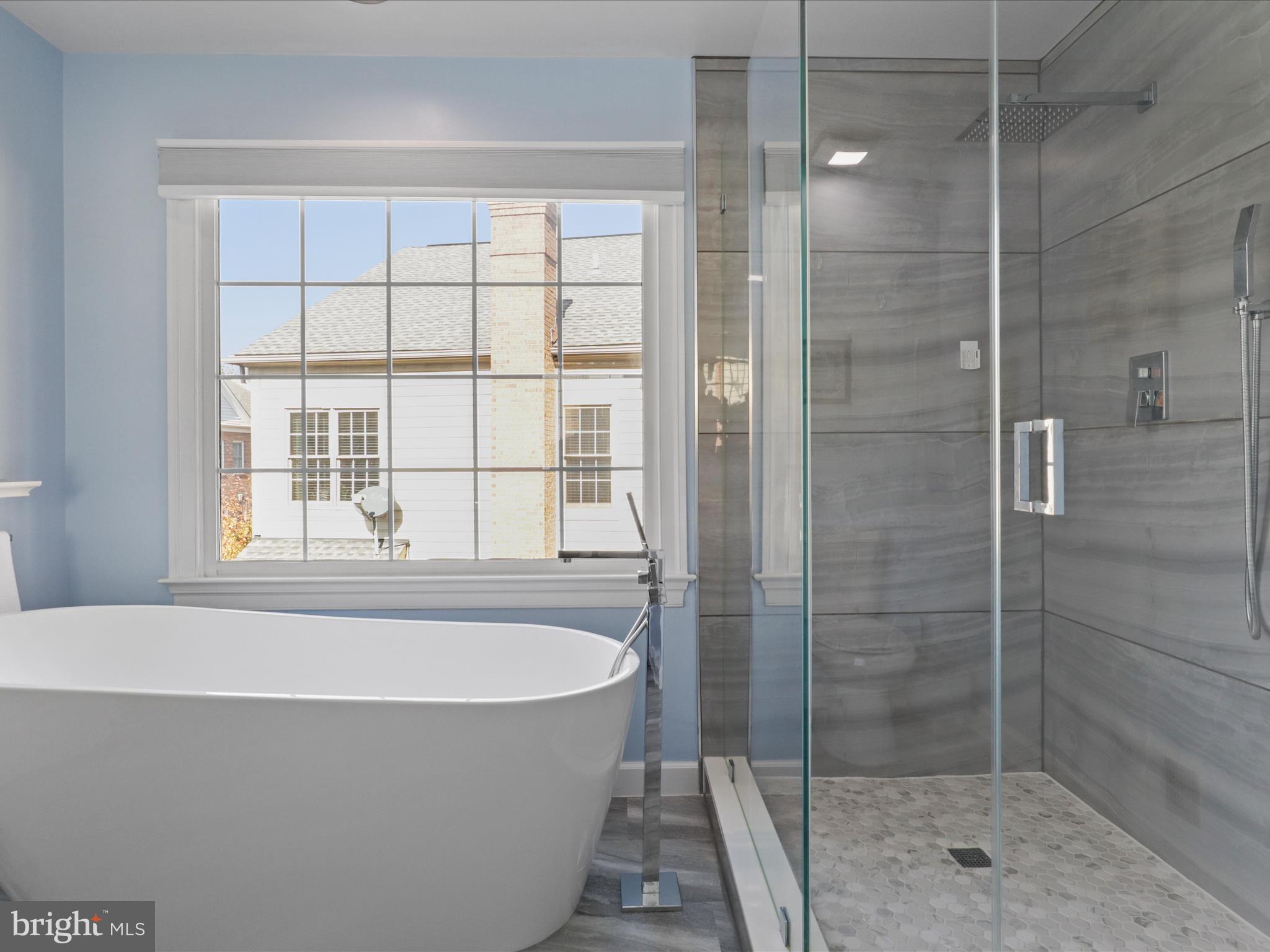 STONEGATE - Residential