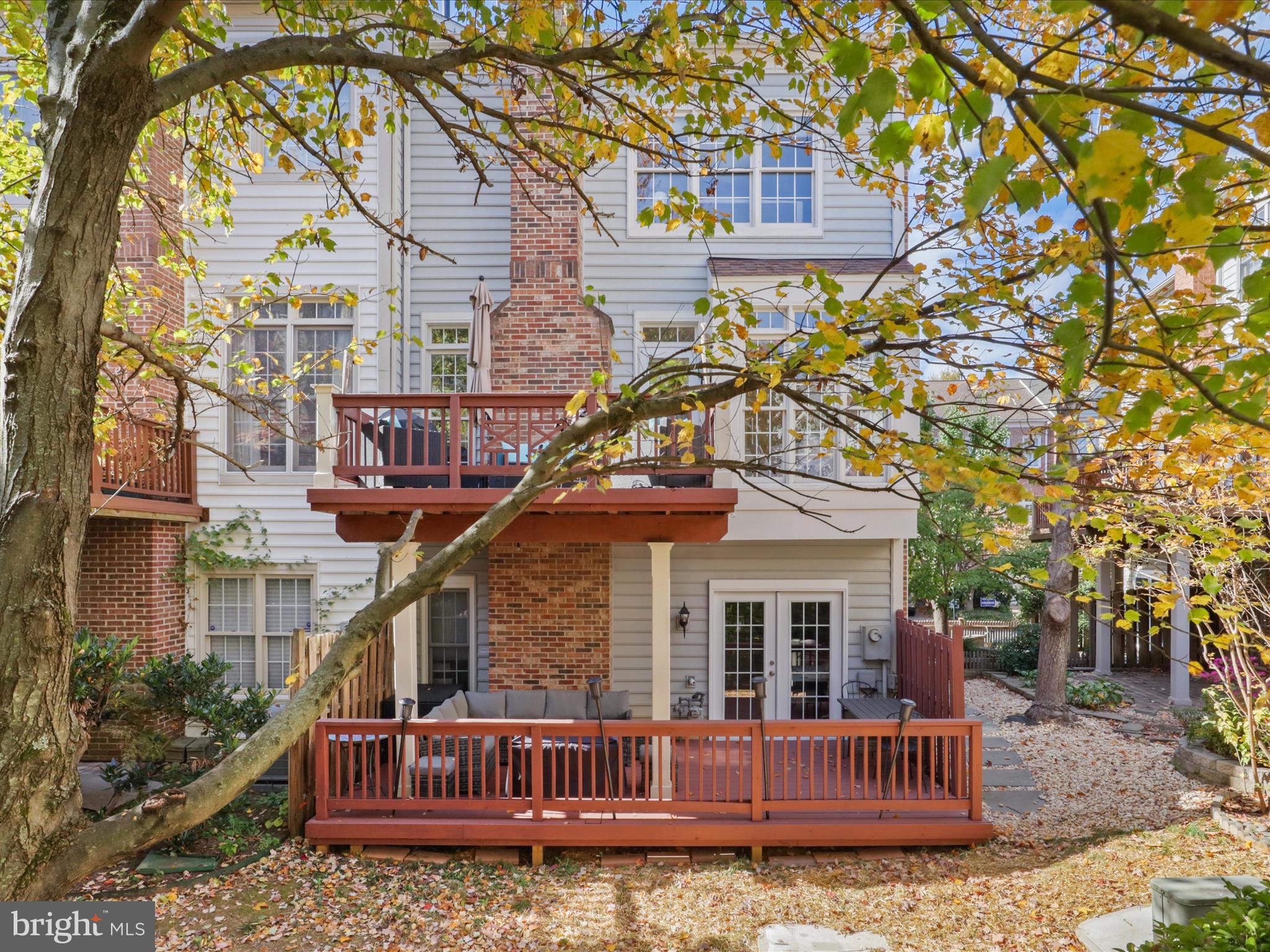 STONEGATE - Residential