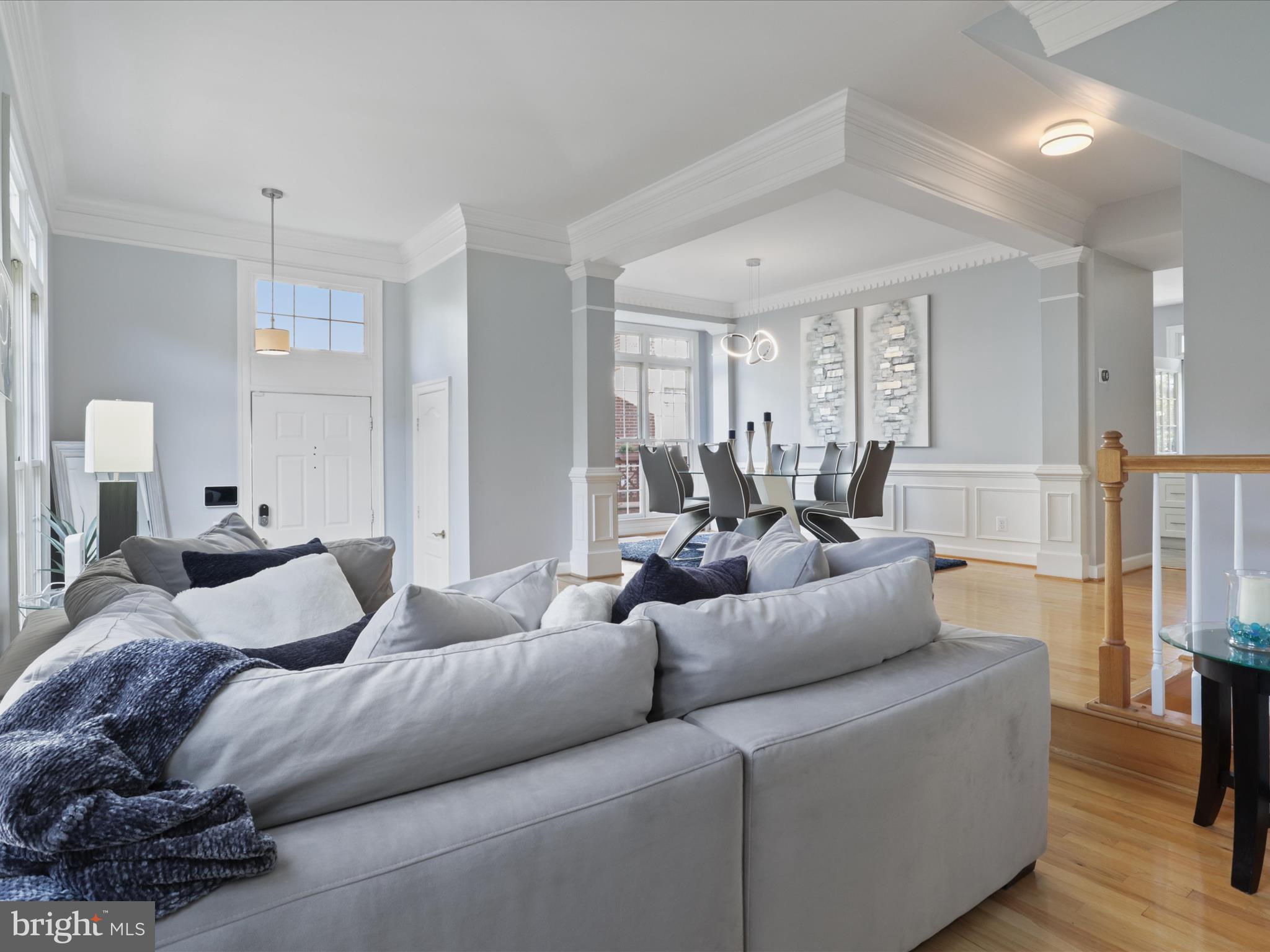 STONEGATE - Residential