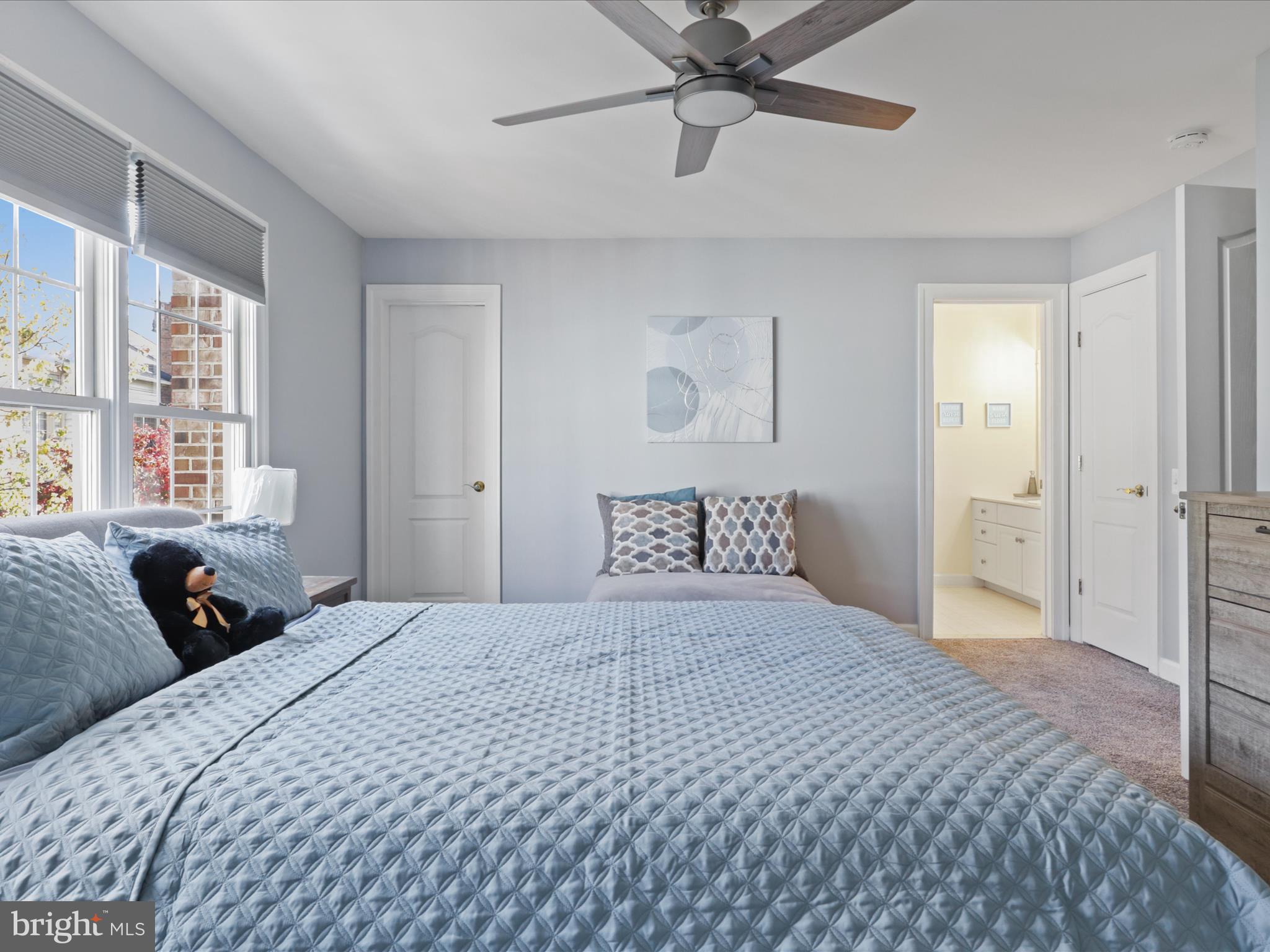 STONEGATE - Residential