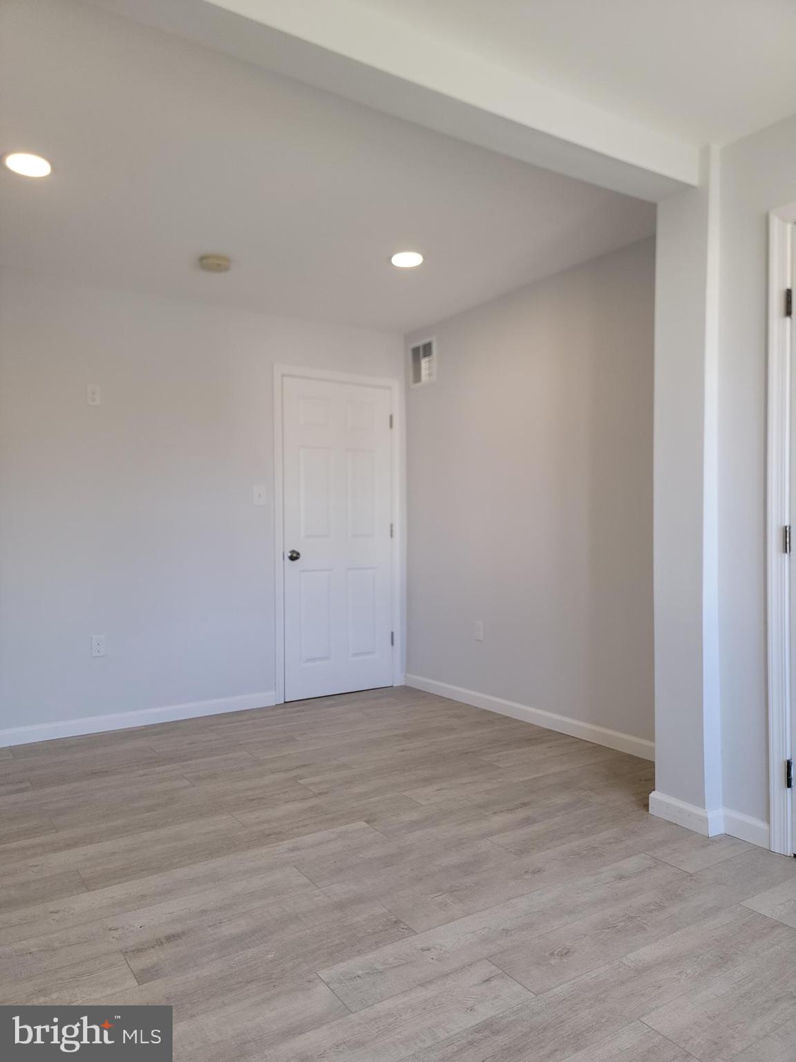 SPARROWS POINT MANOR - Residential