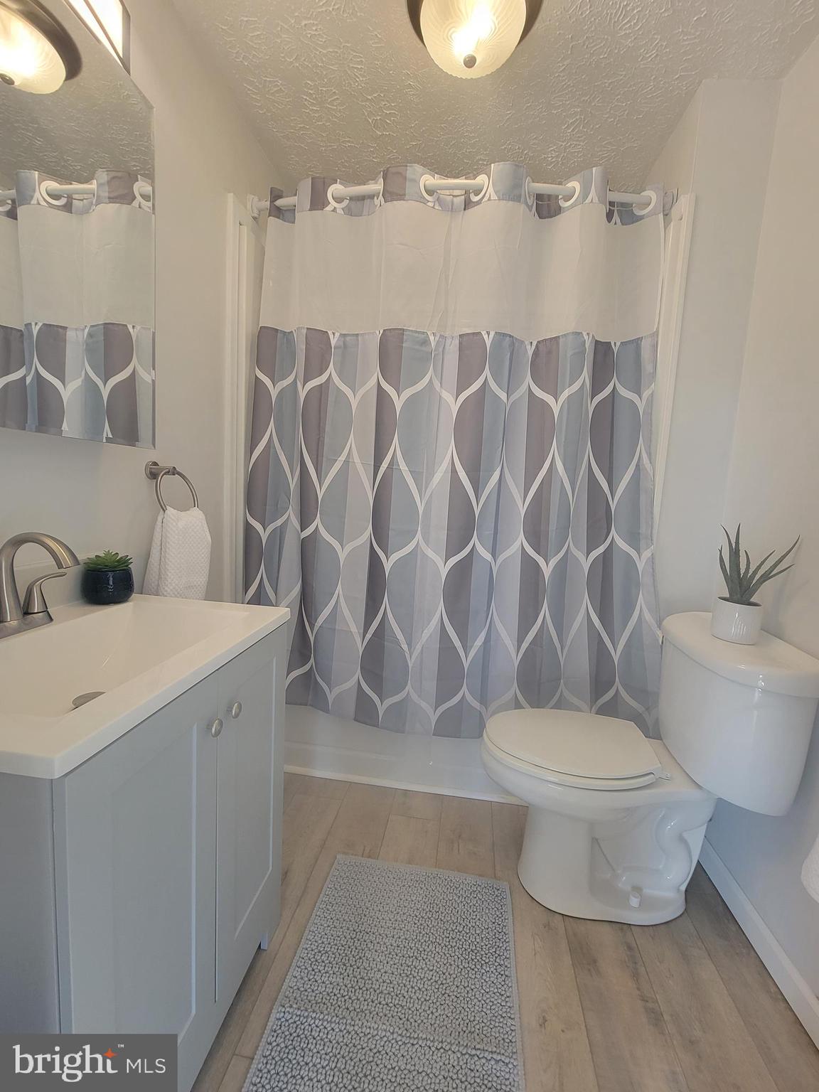 SPARROWS POINT MANOR - Residential