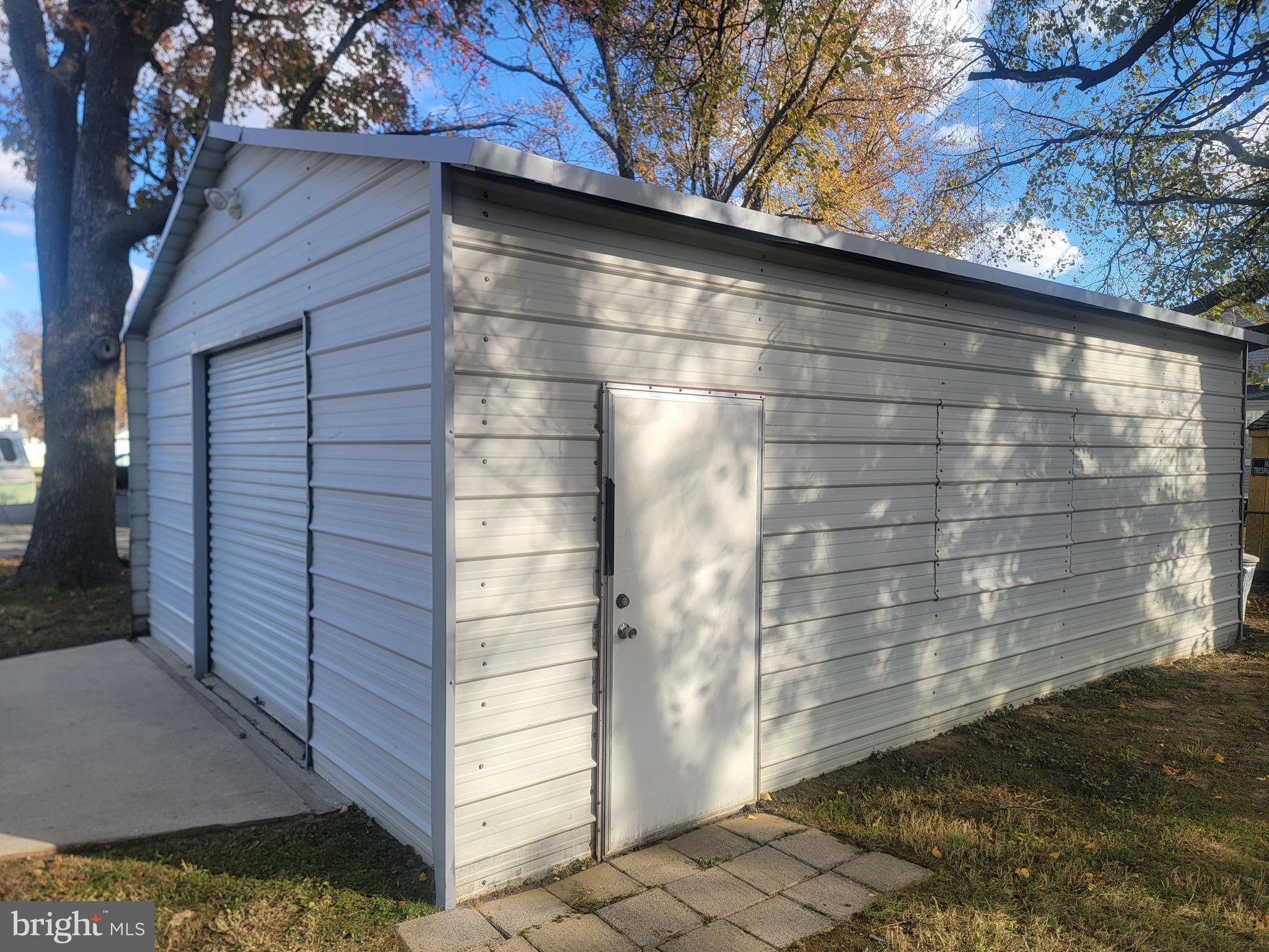 SPARROWS POINT MANOR - Residential