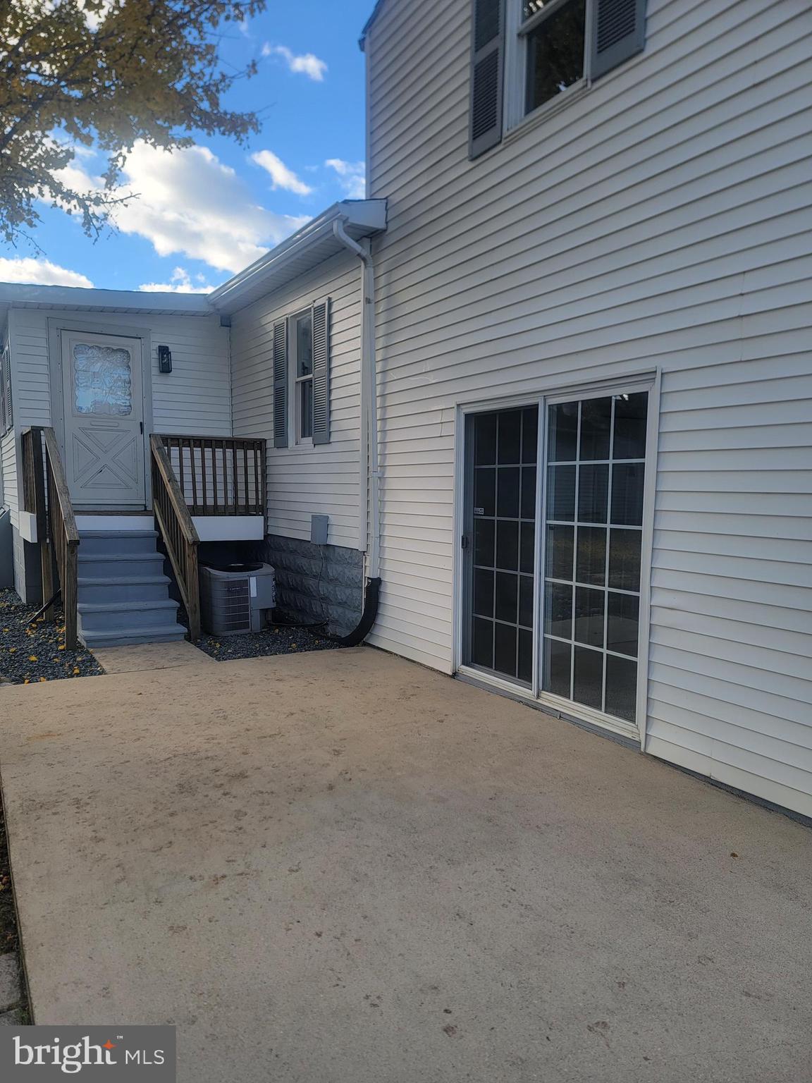 SPARROWS POINT MANOR - Residential