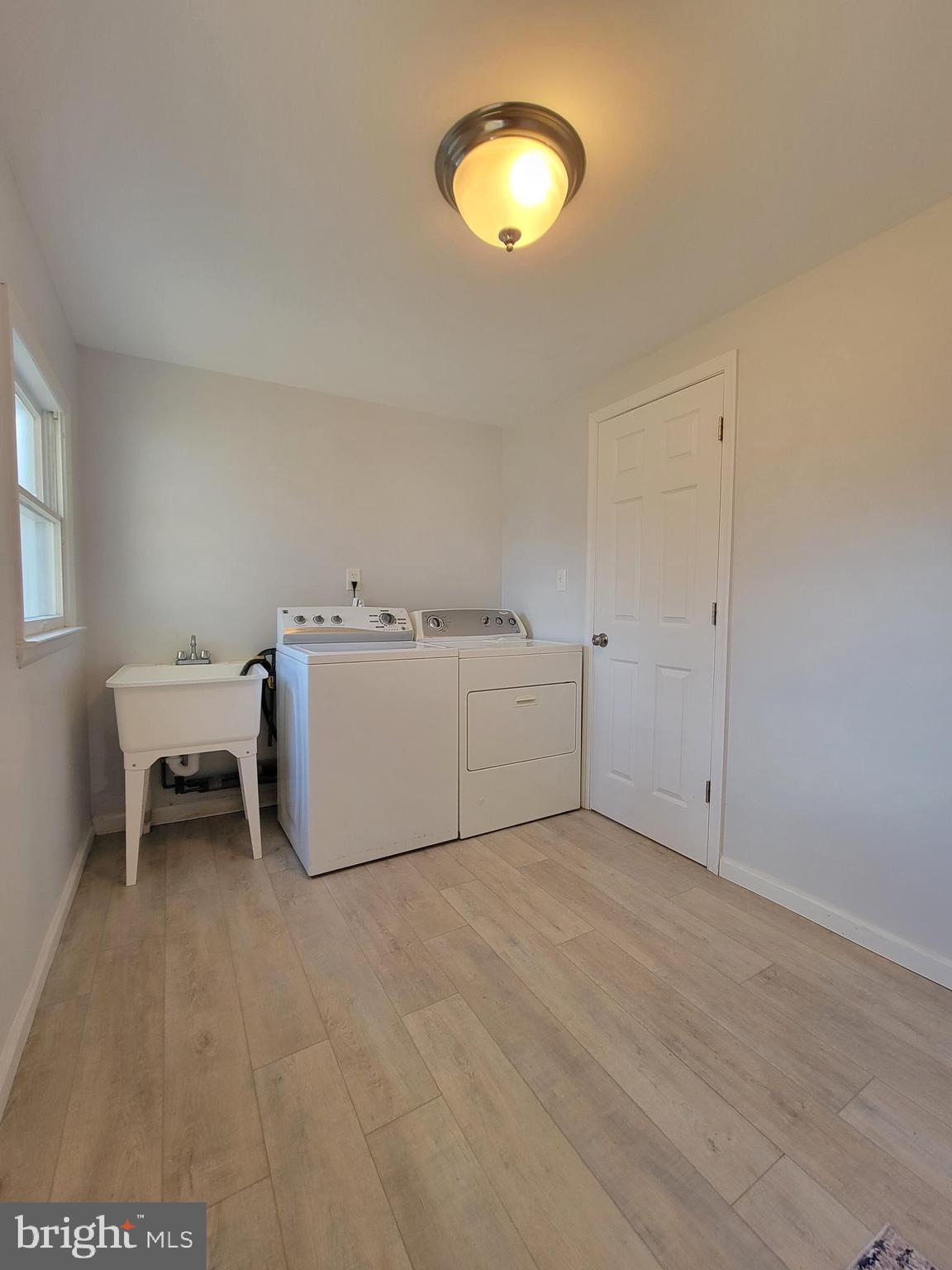 SPARROWS POINT MANOR - Residential