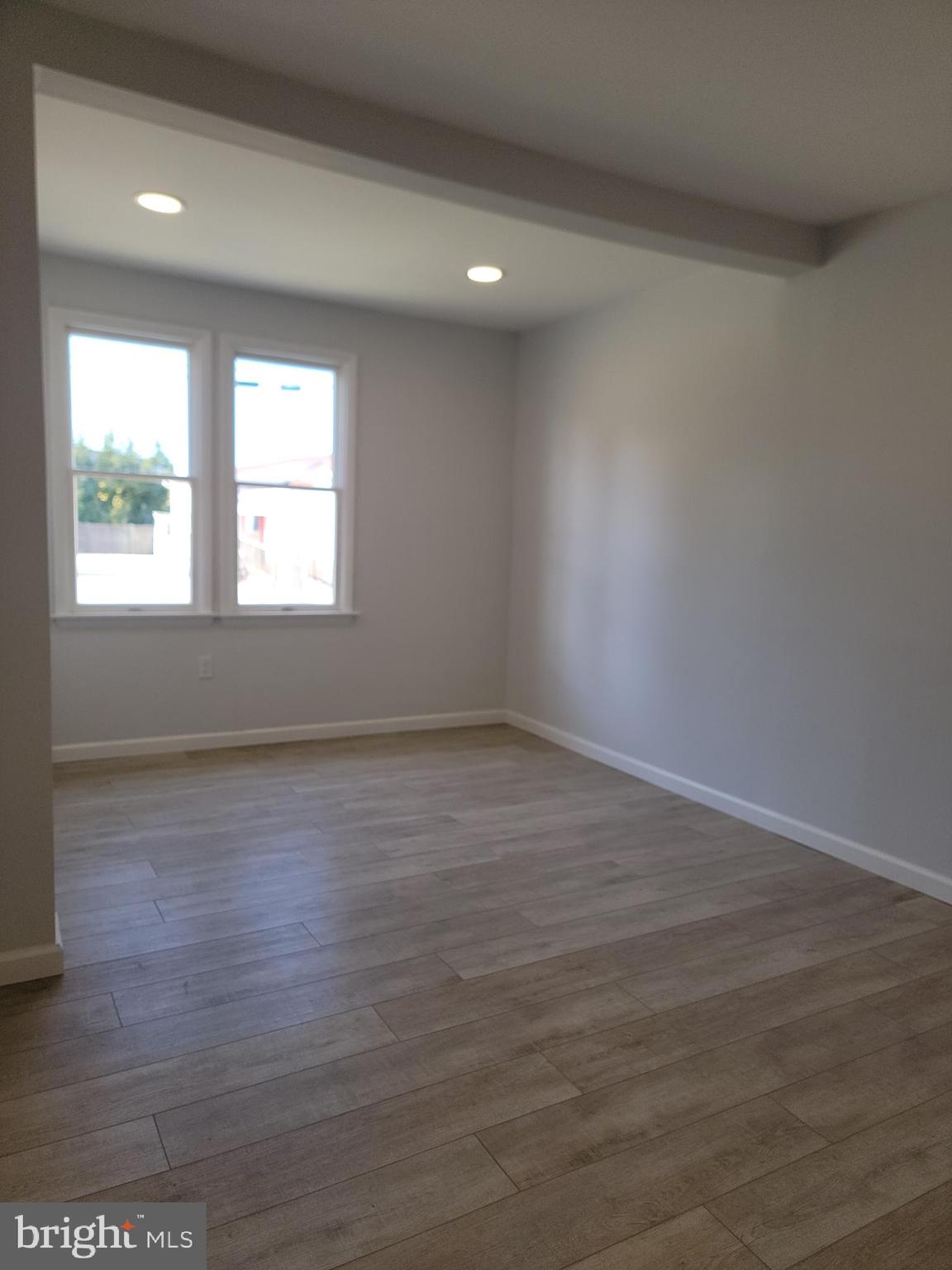 SPARROWS POINT MANOR - Residential