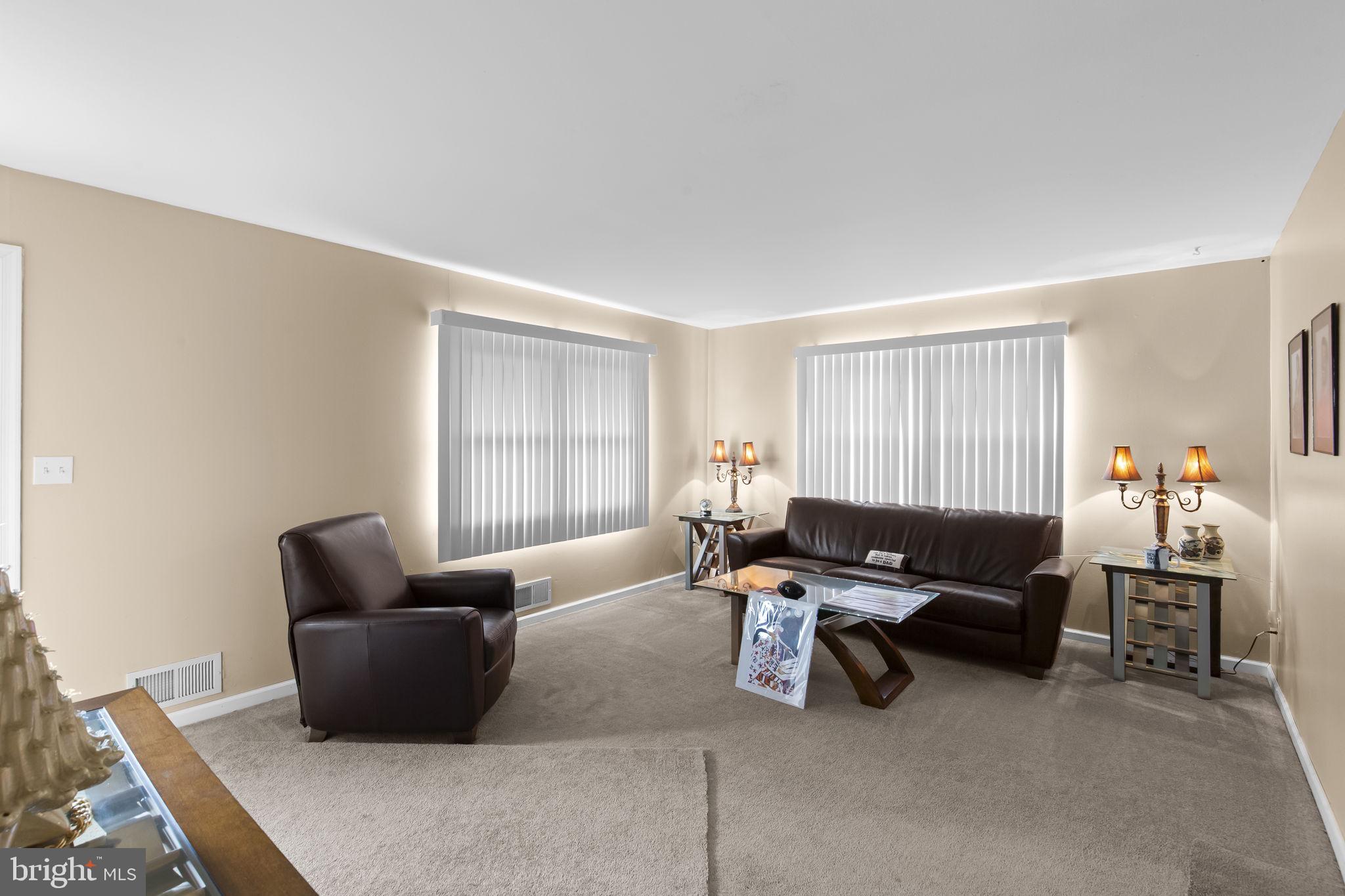 CAMPFIELD GARDENS - Residential