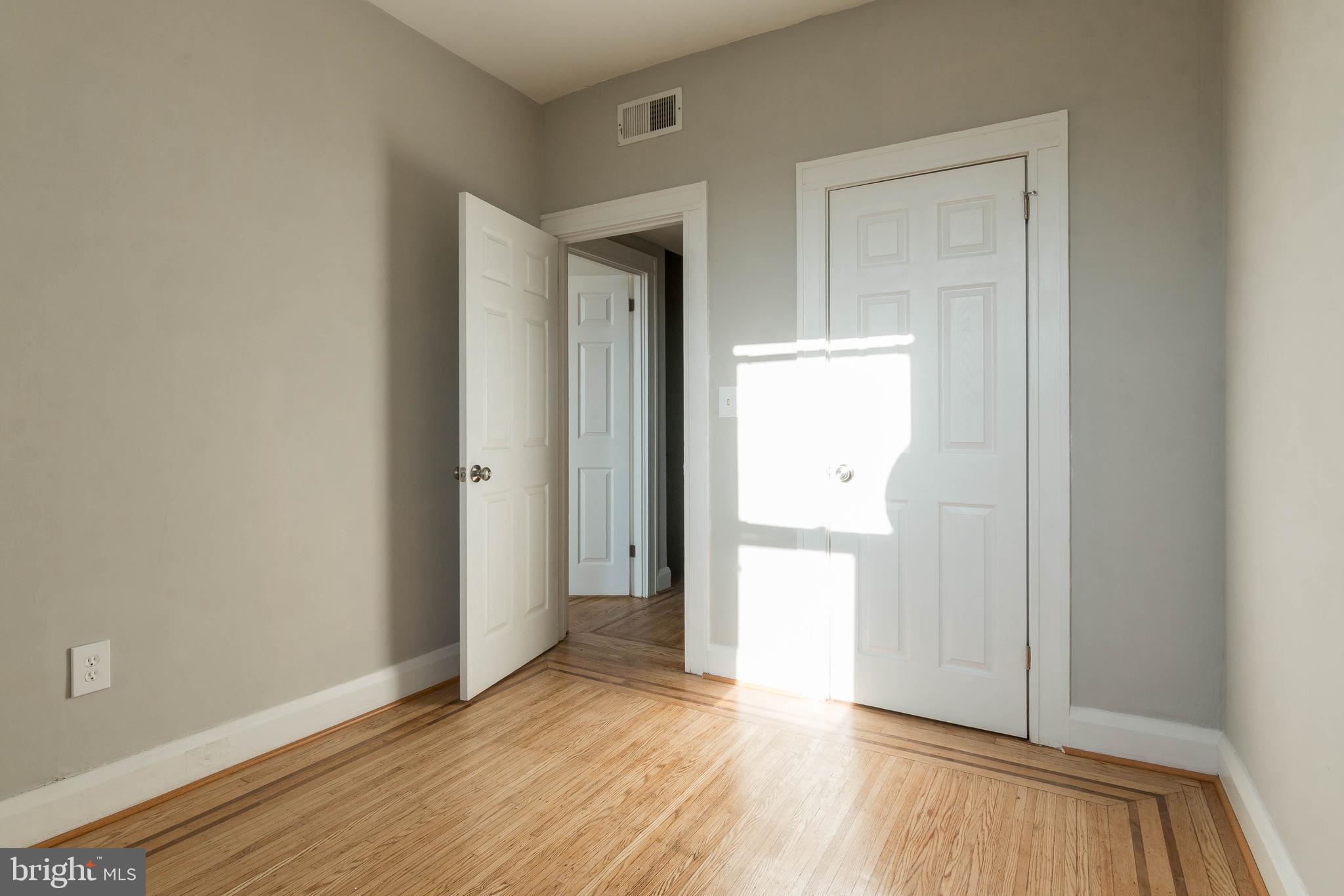 BELAIR-EDISON - Residential