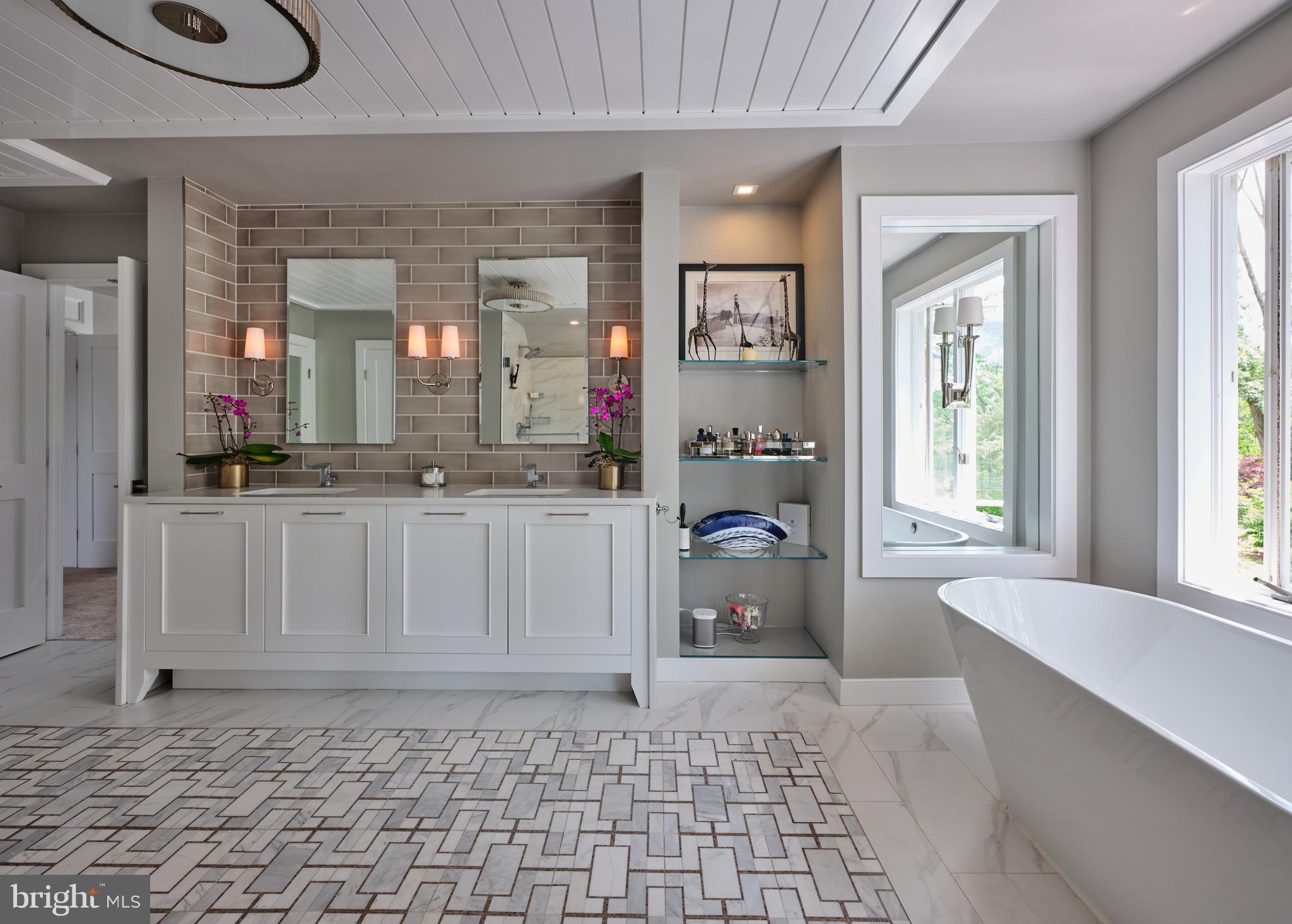 KINGSWOODS - Residential