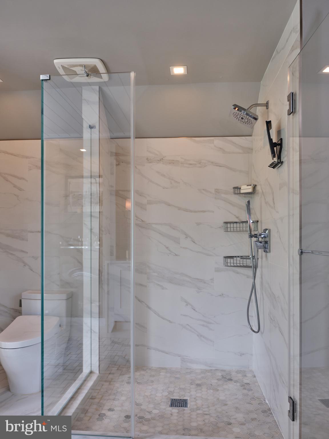 KINGSWOODS - Residential