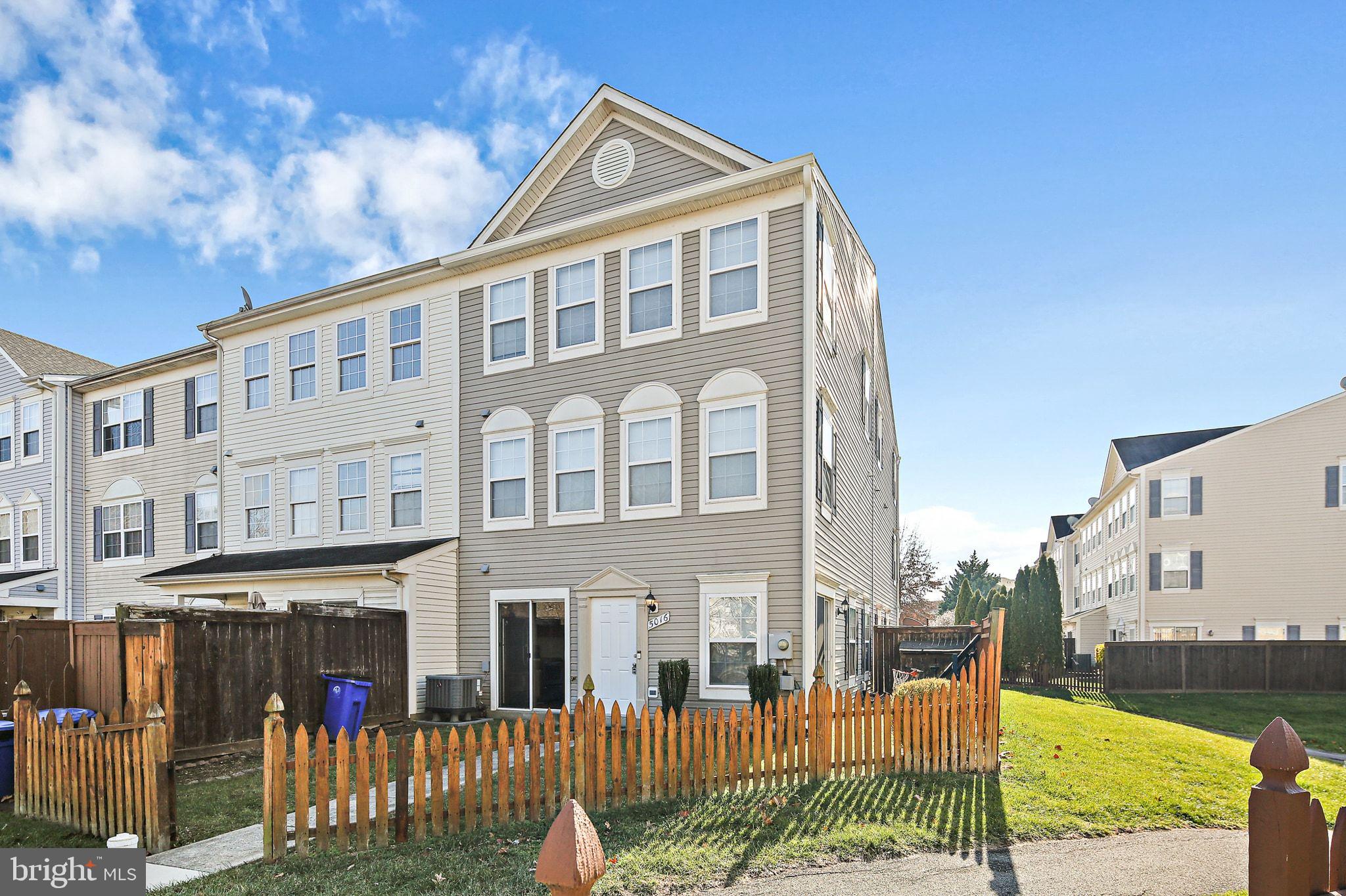 5016 CROYDON TERRACE