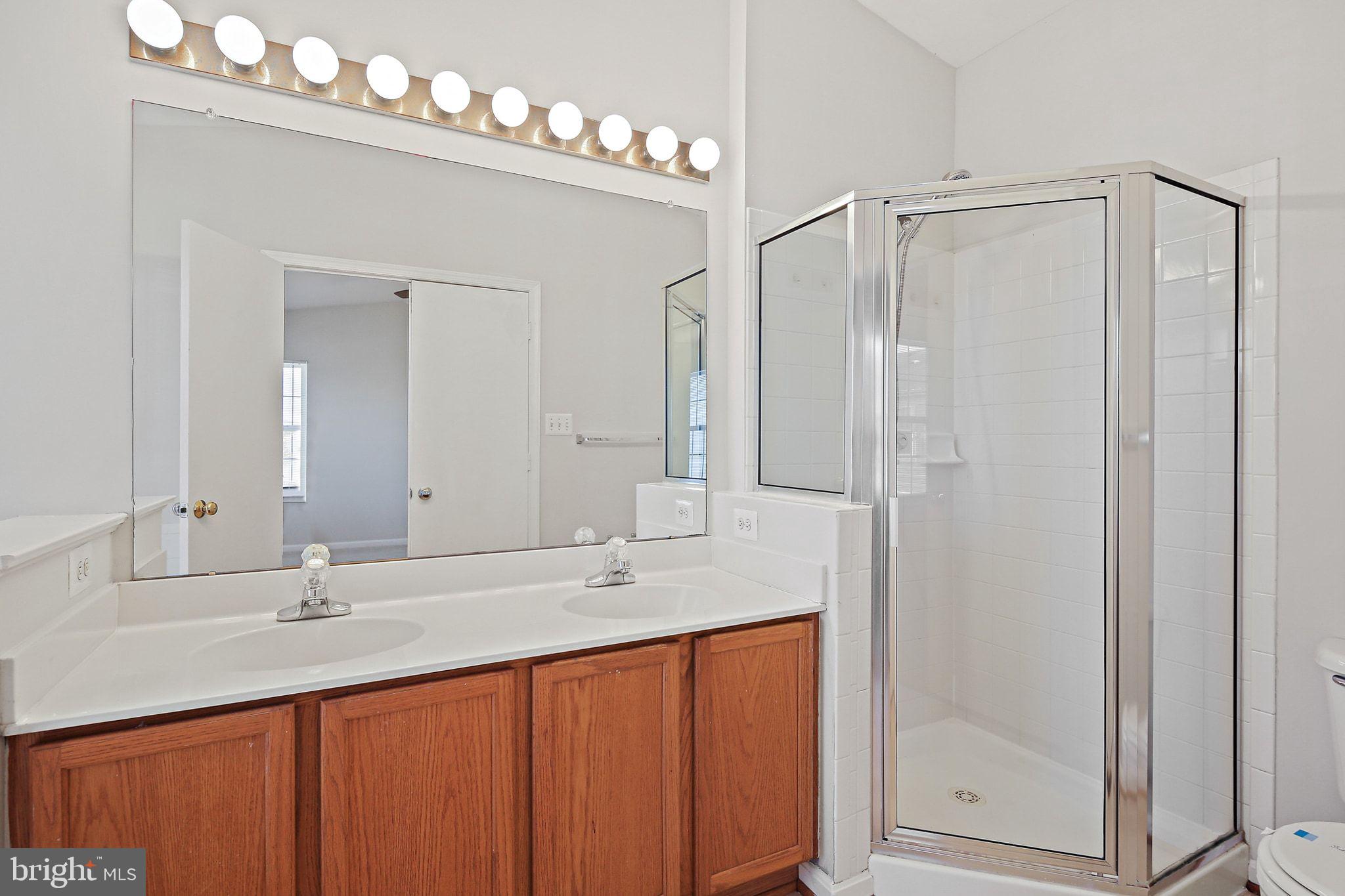 WELLINGTON TRACE - Residential Lease