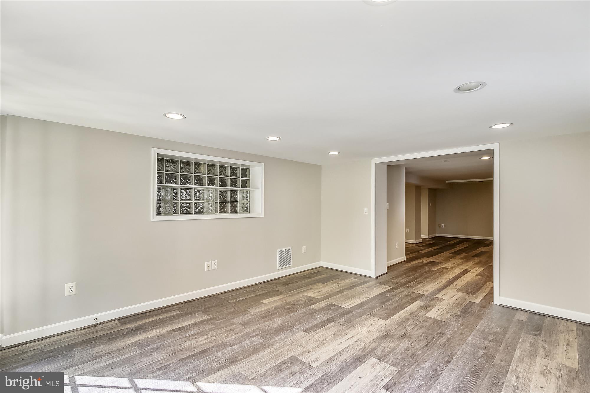 BATTERY PARK - Residential Lease