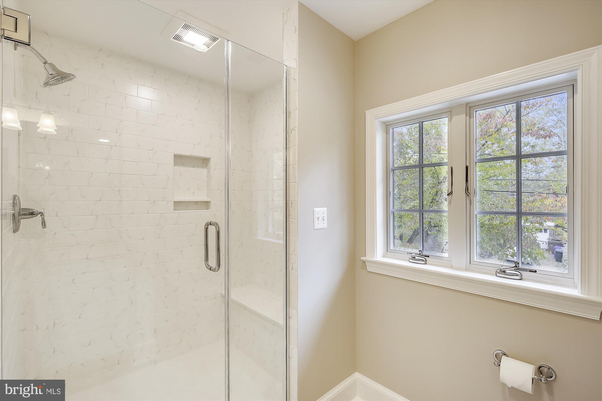 BATTERY PARK - Residential Lease