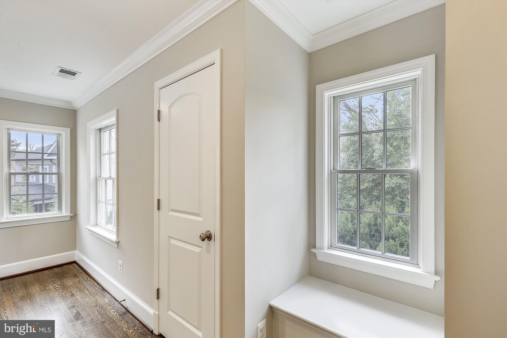 BATTERY PARK - Residential Lease