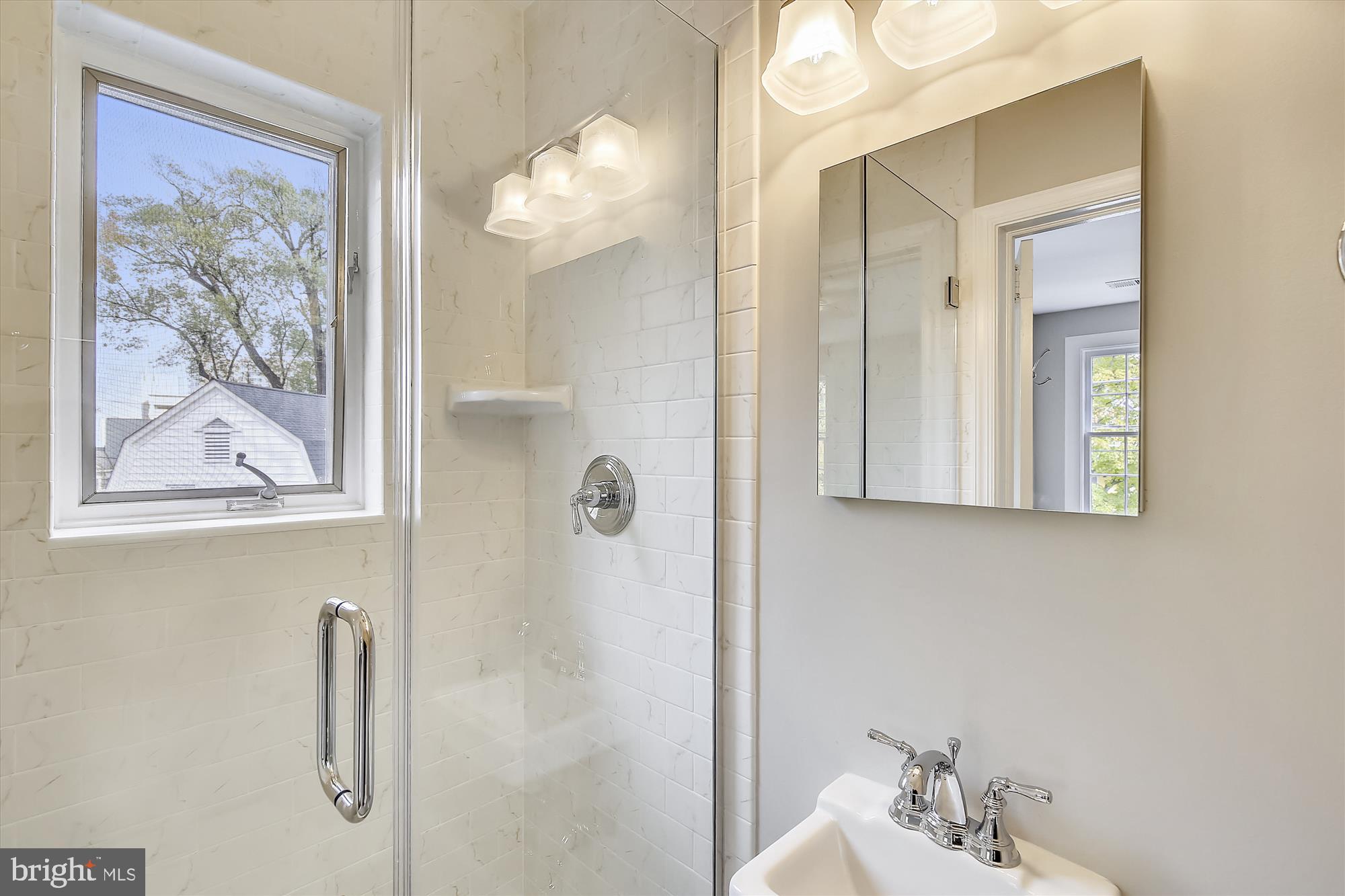 BATTERY PARK - Residential Lease