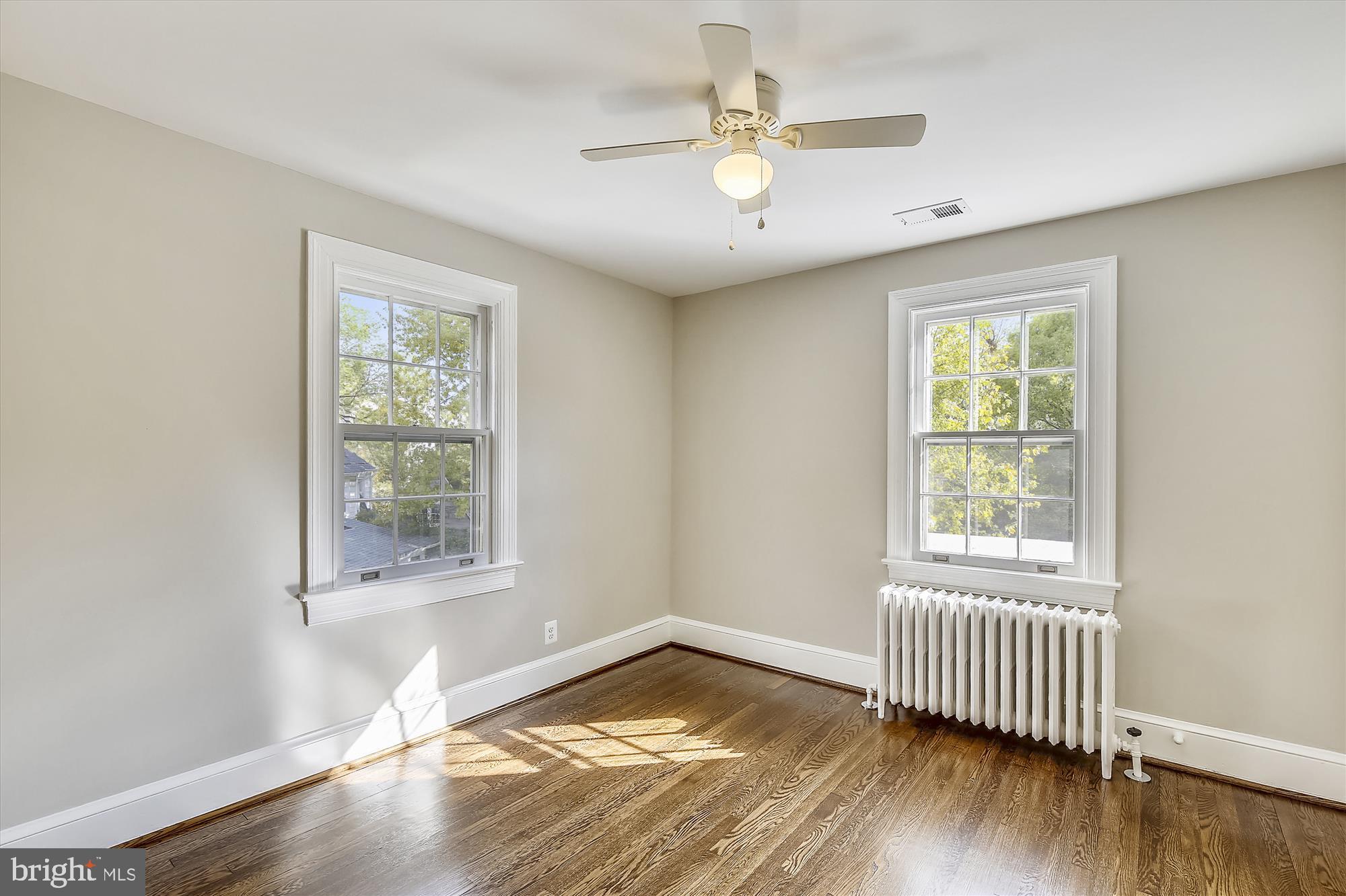 BATTERY PARK - Residential Lease