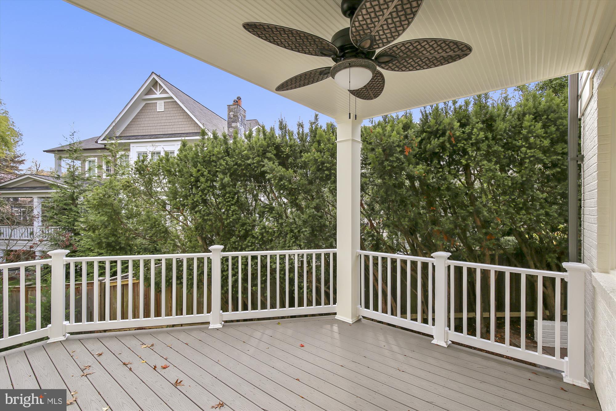 BATTERY PARK - Residential Lease